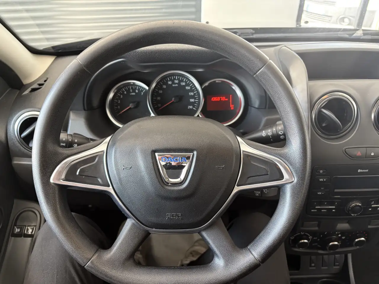 Dacia Duster — photo 10