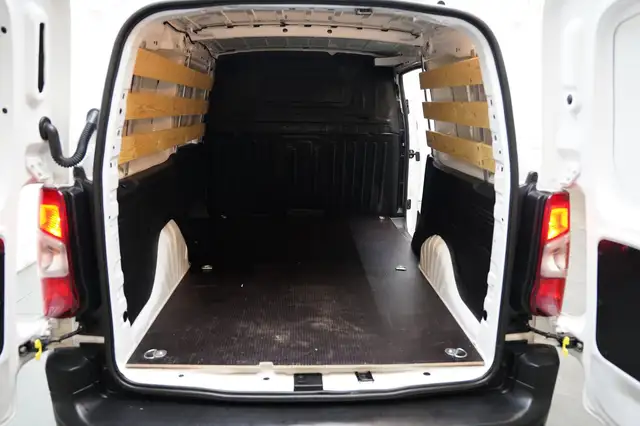 Opel Combo view 13