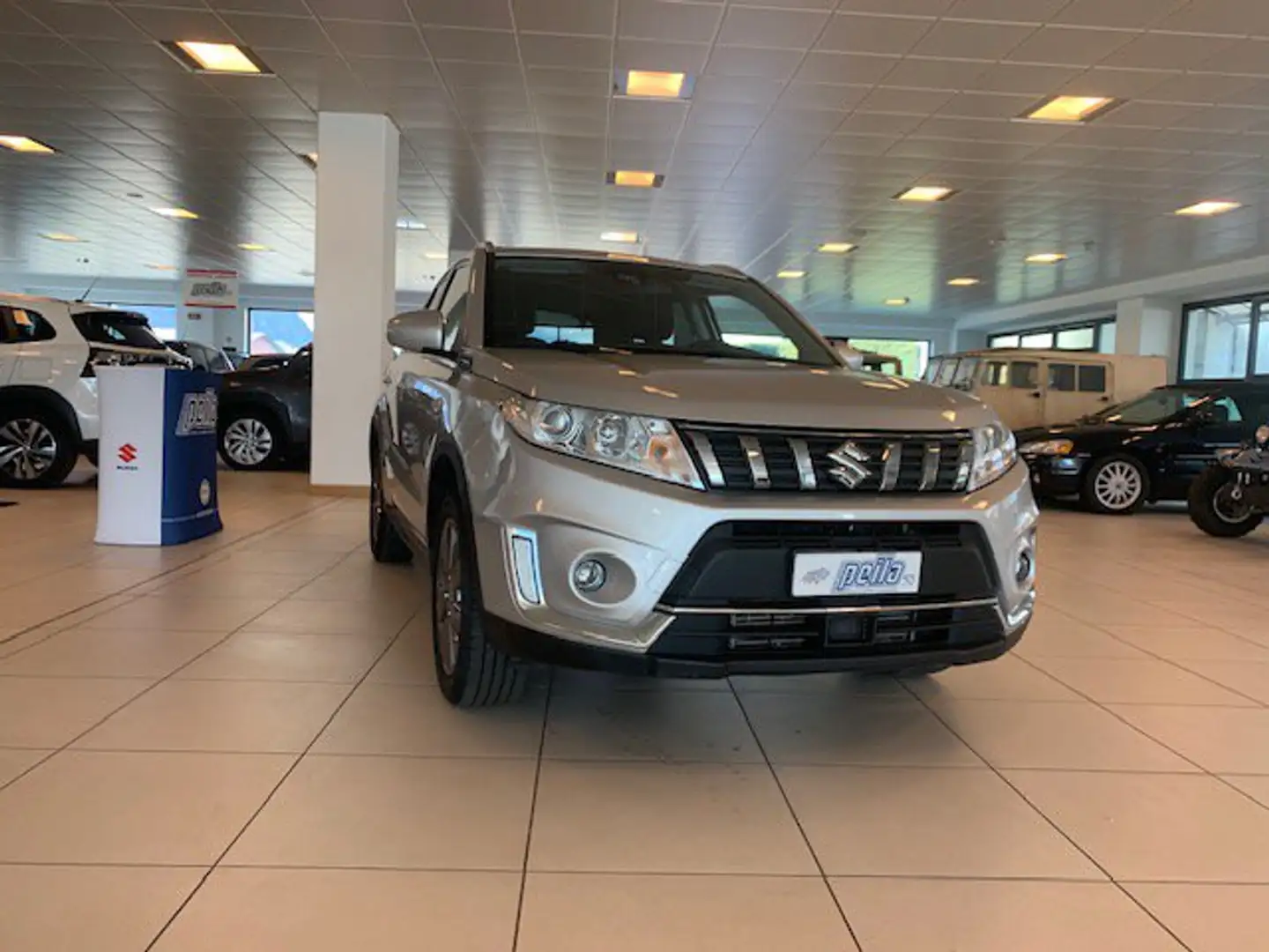 Suzuki Vitara Vitara 1.0 Boosterjet 4WD AllGrip Cool Argento - 2