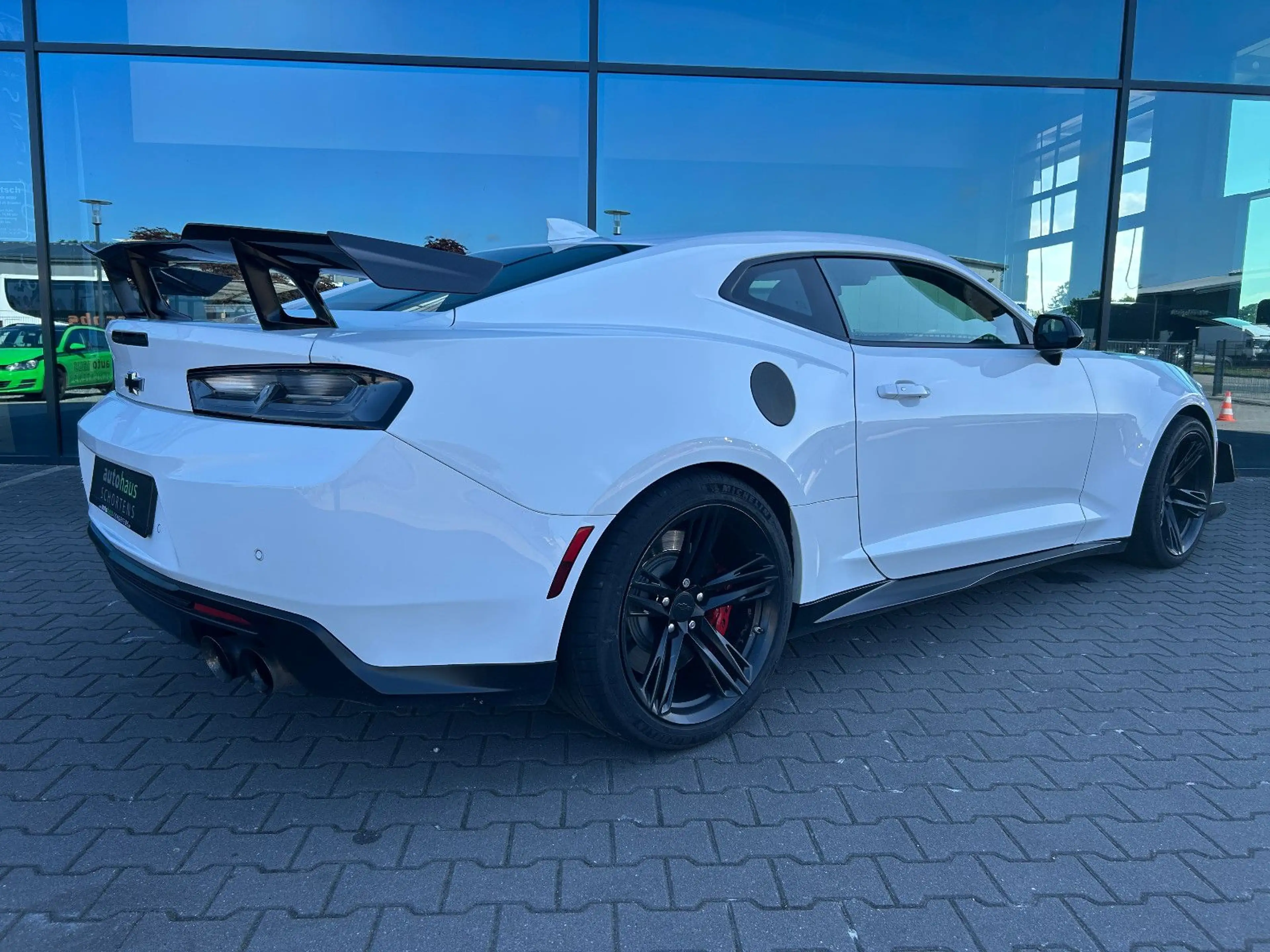 Chevrolet Camaro ZL1 1LE 6.2L V8 660PS Handschaltung ufrei — photo 2