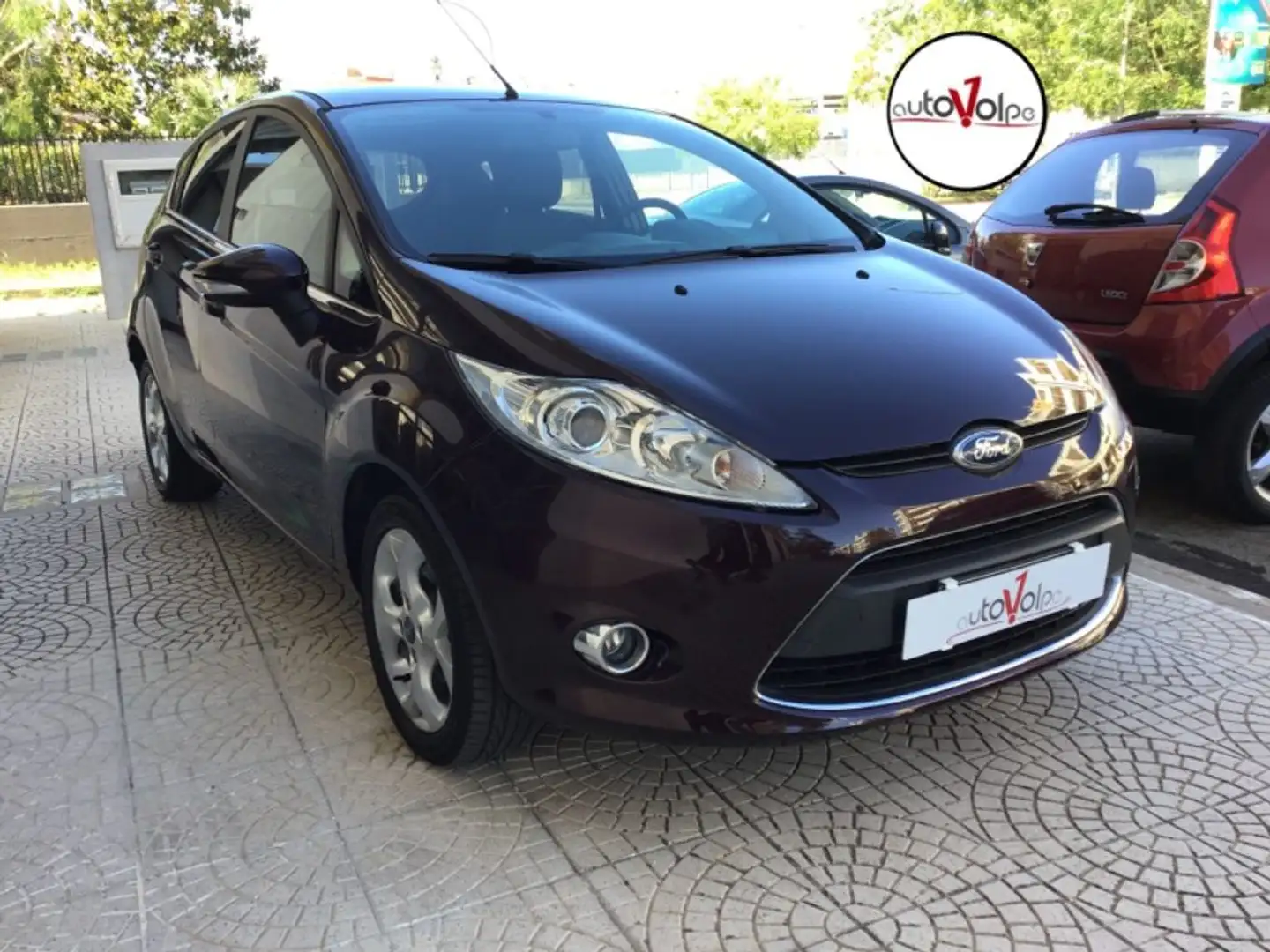 Ford Fiesta 1.6 TDCi 90cv 5p Titanium Marrone - 2