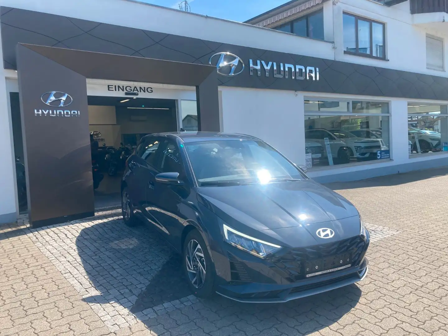 Hyundai i20 1.0 T-GDI DCT Trend + Komfort + Licht-Paket Grau - 1