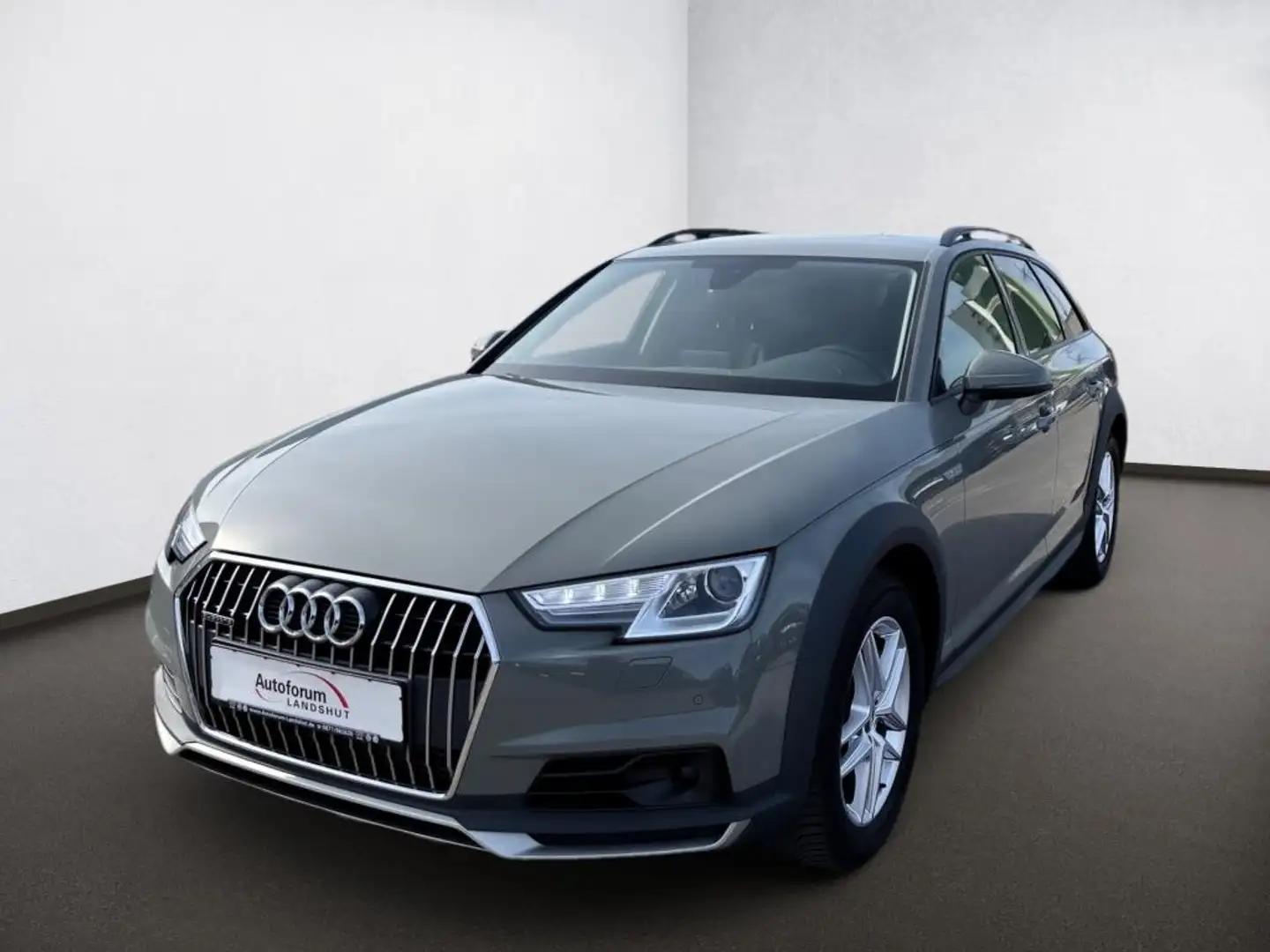 Audi A4 allroad 45 TFSI quattro  NAVI/XEN/ASSIST/FLA Gris - 2