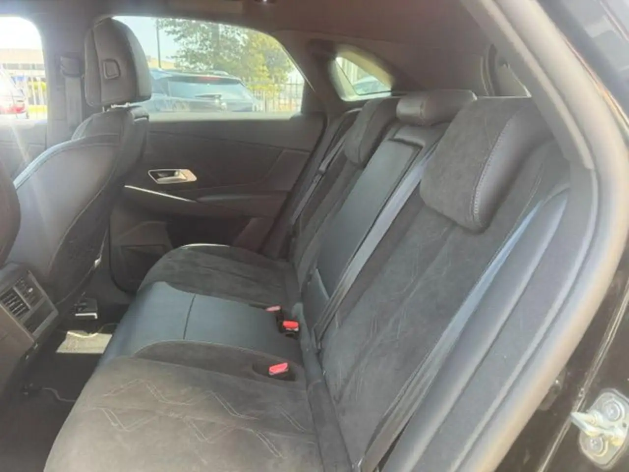 DS Automobiles DS 7 Crossback 2021 — фото 10