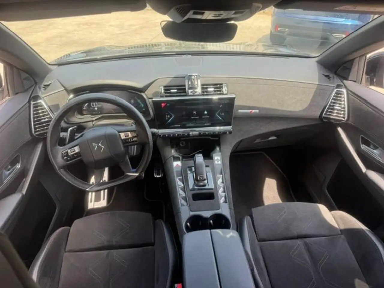 DS Automobiles DS 7 Crossback 2021 — фото 13