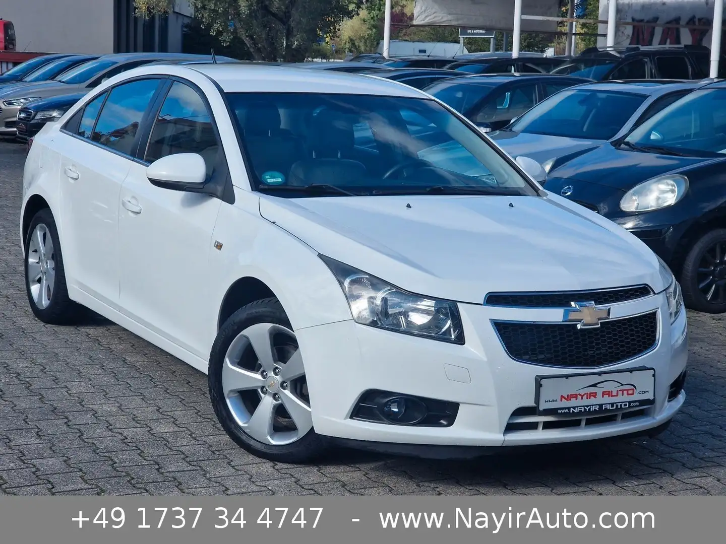 Chevrolet Cruze LT 1.8|Navi|Leder|Sitzheiz|AHK|PDC|Allwett Weiß - 1