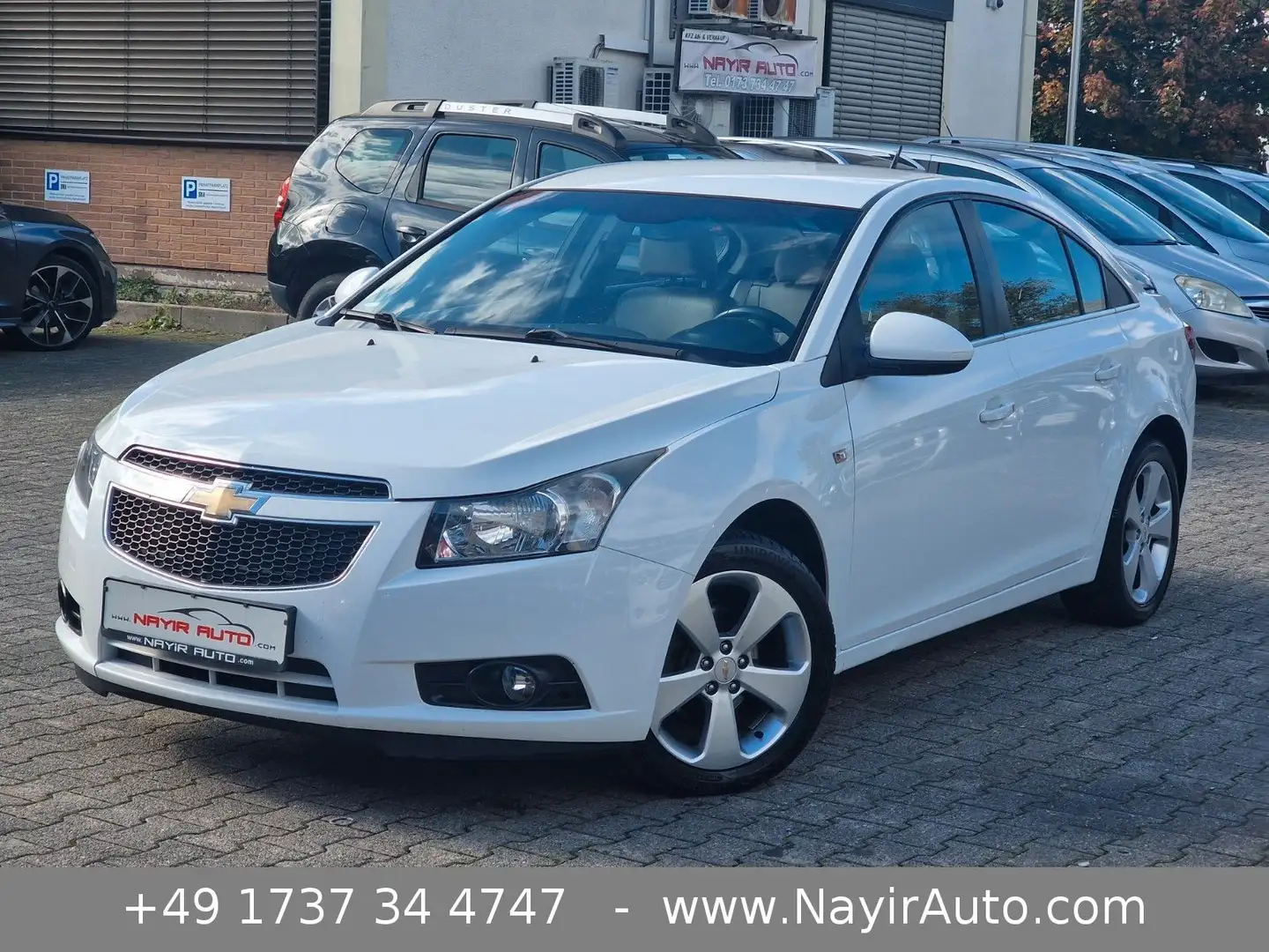 Chevrolet Cruze LT 1.8|Navi|Leder|Sitzheiz|AHK|PDC|Allwett Weiß - 2