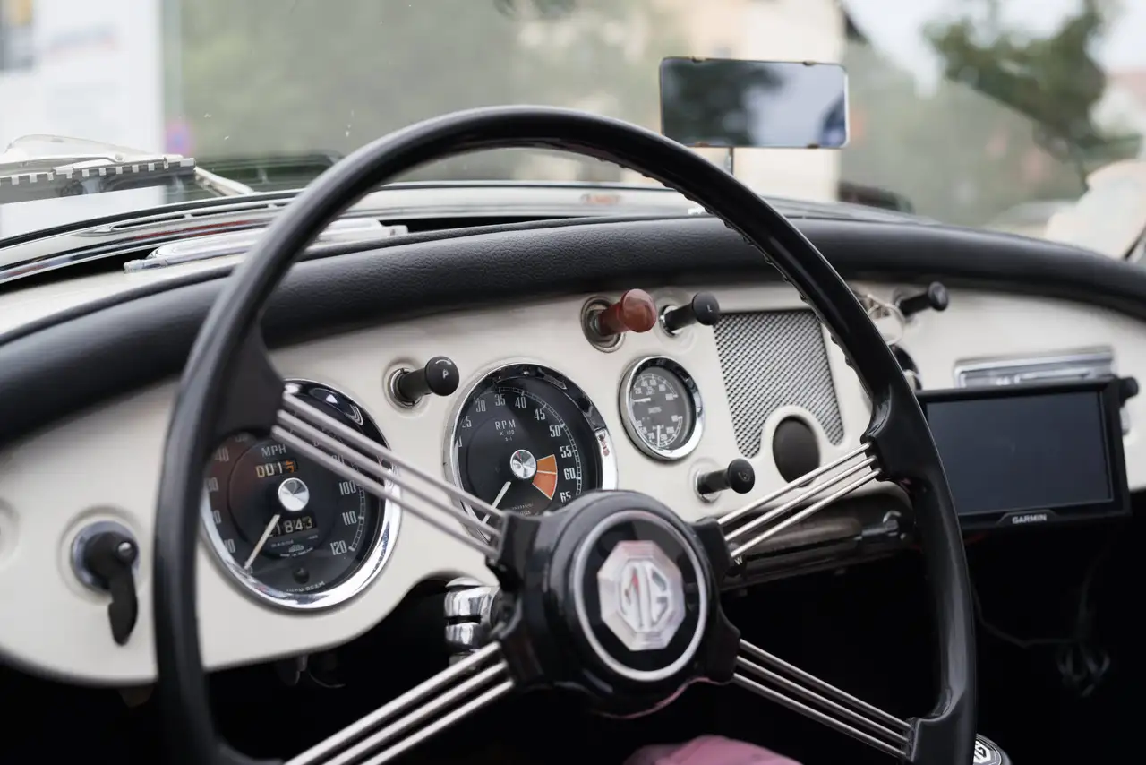 MG MGA Roadster, Oldtimer, foto 2
