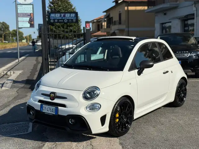 Abarth 695C 1.4 t-jet Competizione 180cv auto SABELT CARBONIO