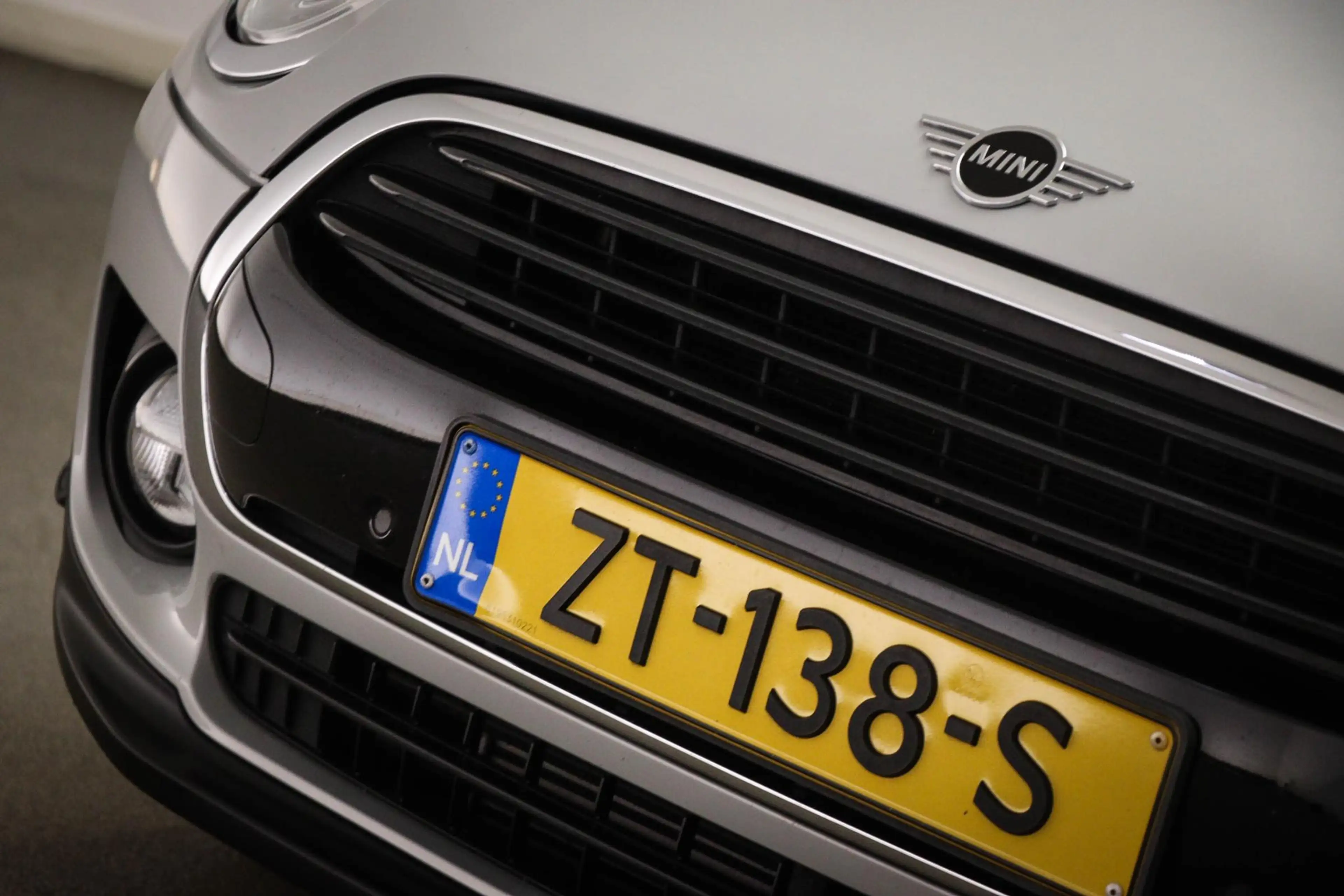 MINI Cooper Clubman 1.5 Business Edition | HALF LEDER | STOELVERWARMIN — photo 17