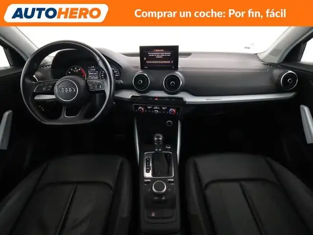 Audi Q2 view 13