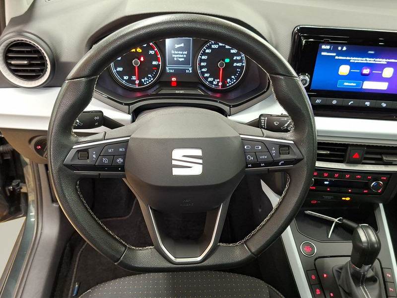 SEAT Arona Style — photo 10