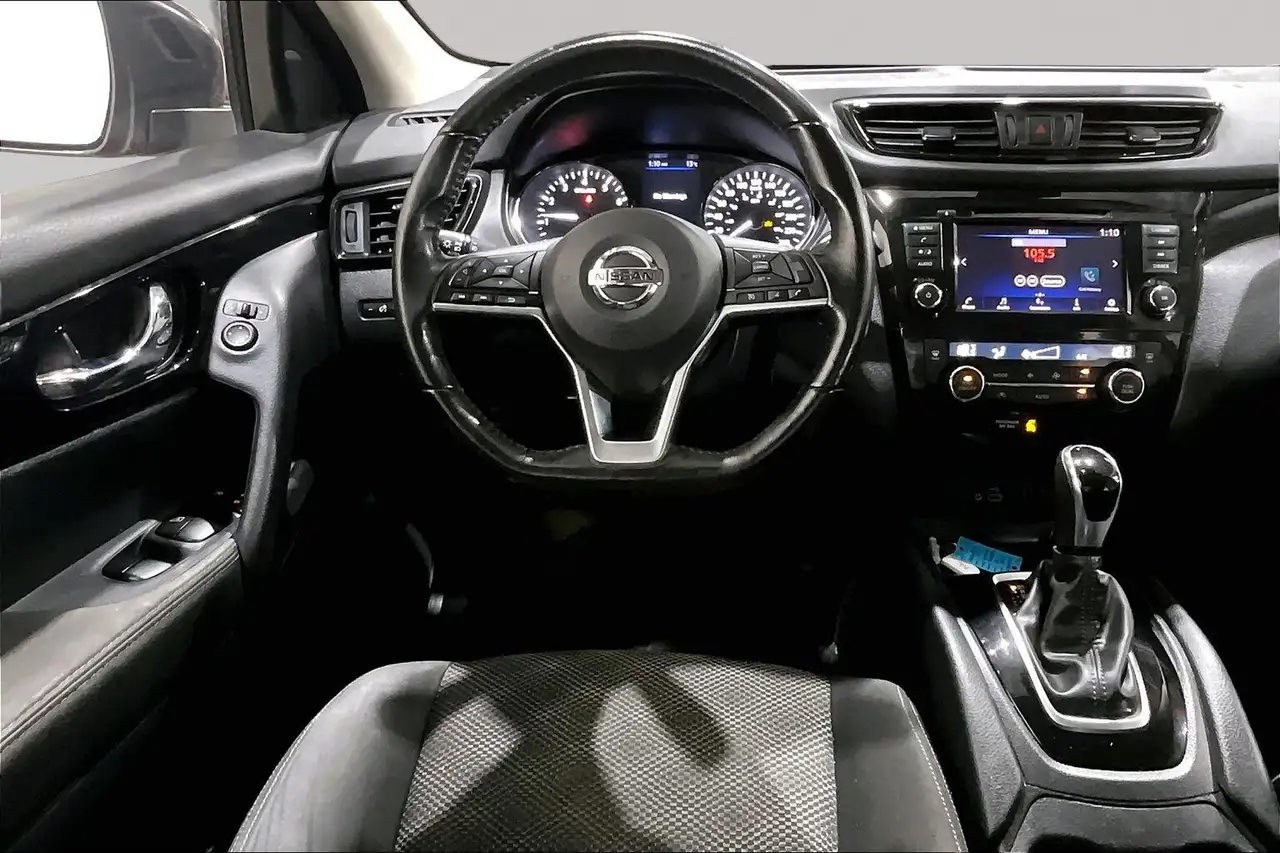 Nissan Qashqai снимка Nissan Qashqai