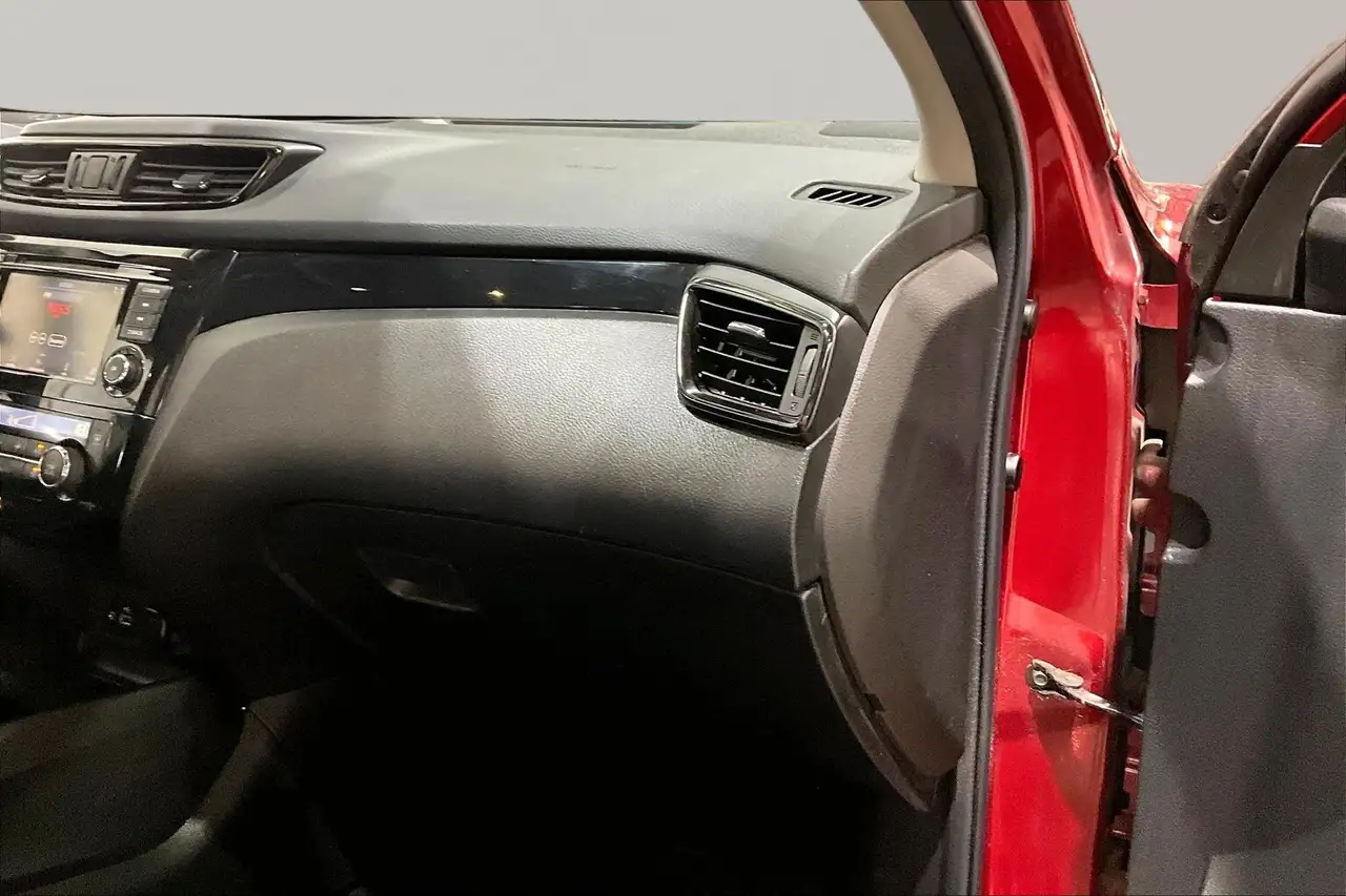 Nissan Qashqai снимка Nissan Qashqai