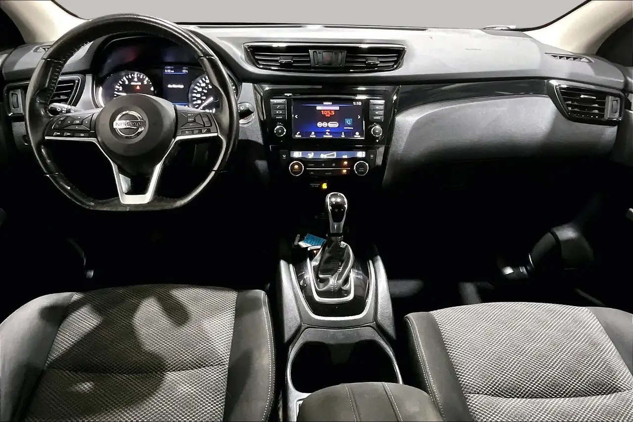 Nissan Qashqai снимка Nissan Qashqai
