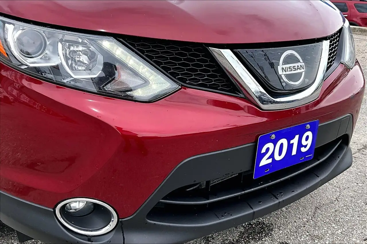 Nissan Qashqai снимка Nissan Qashqai