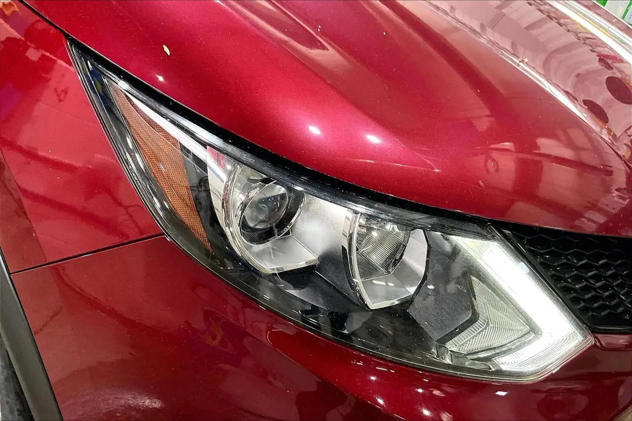 Nissan Qashqai снимка Nissan Qashqai