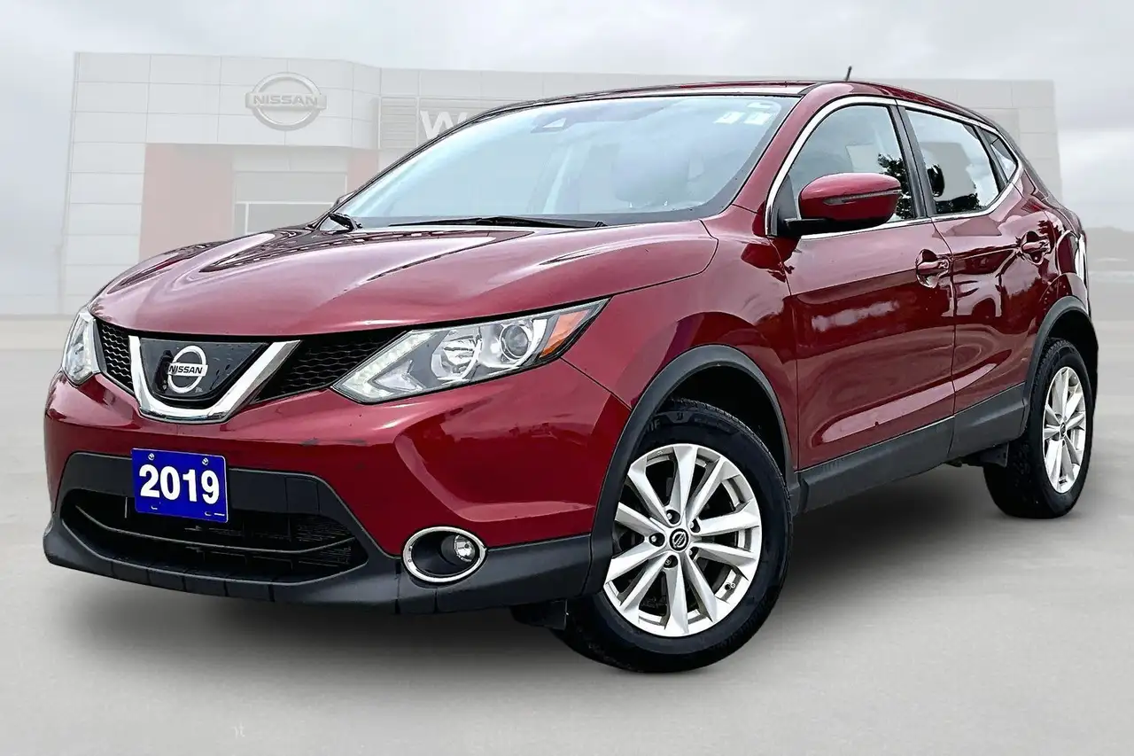 Nissan Qashqai снимка Nissan Qashqai