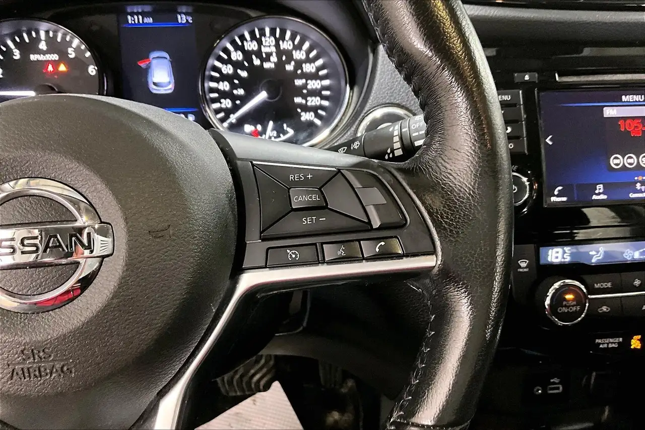 Nissan Qashqai снимка Nissan Qashqai