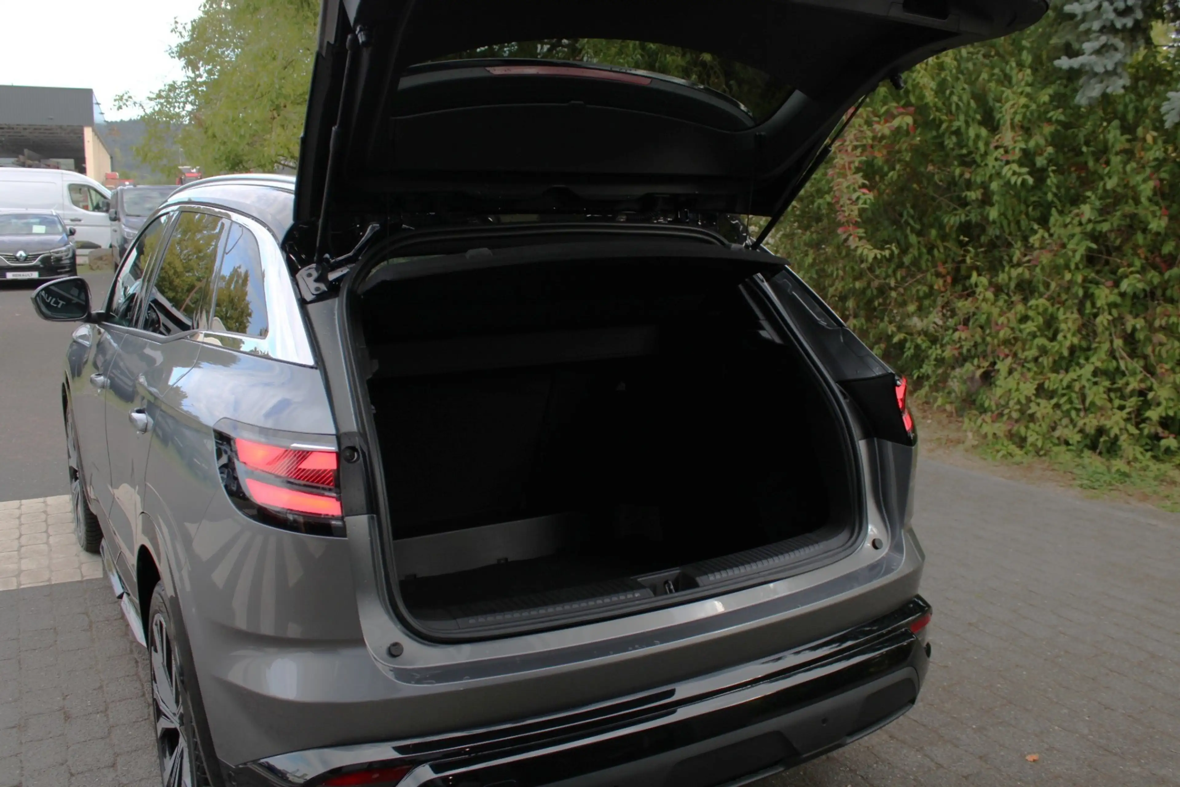 Renault Austral Techno TCe 160 Mild-Hybrid — photo 6