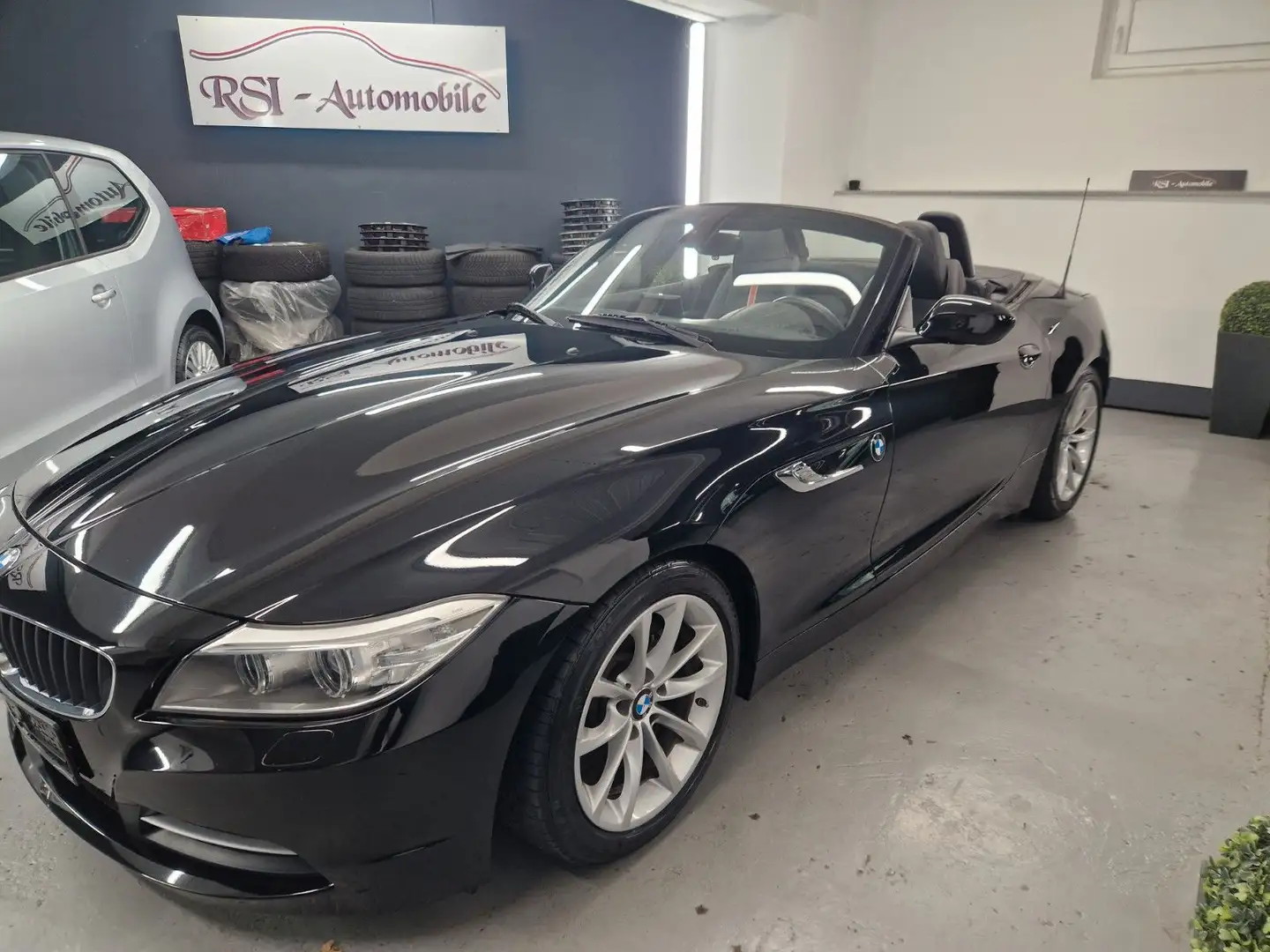 BMW Z4 Roadster sDrive 20i Automatik,NAVI,R.Kamera Noir - 2