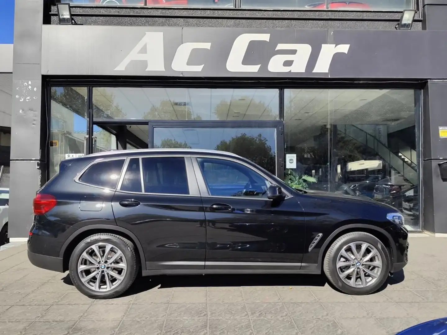 BMW X3 xDrive20d Negro - 1