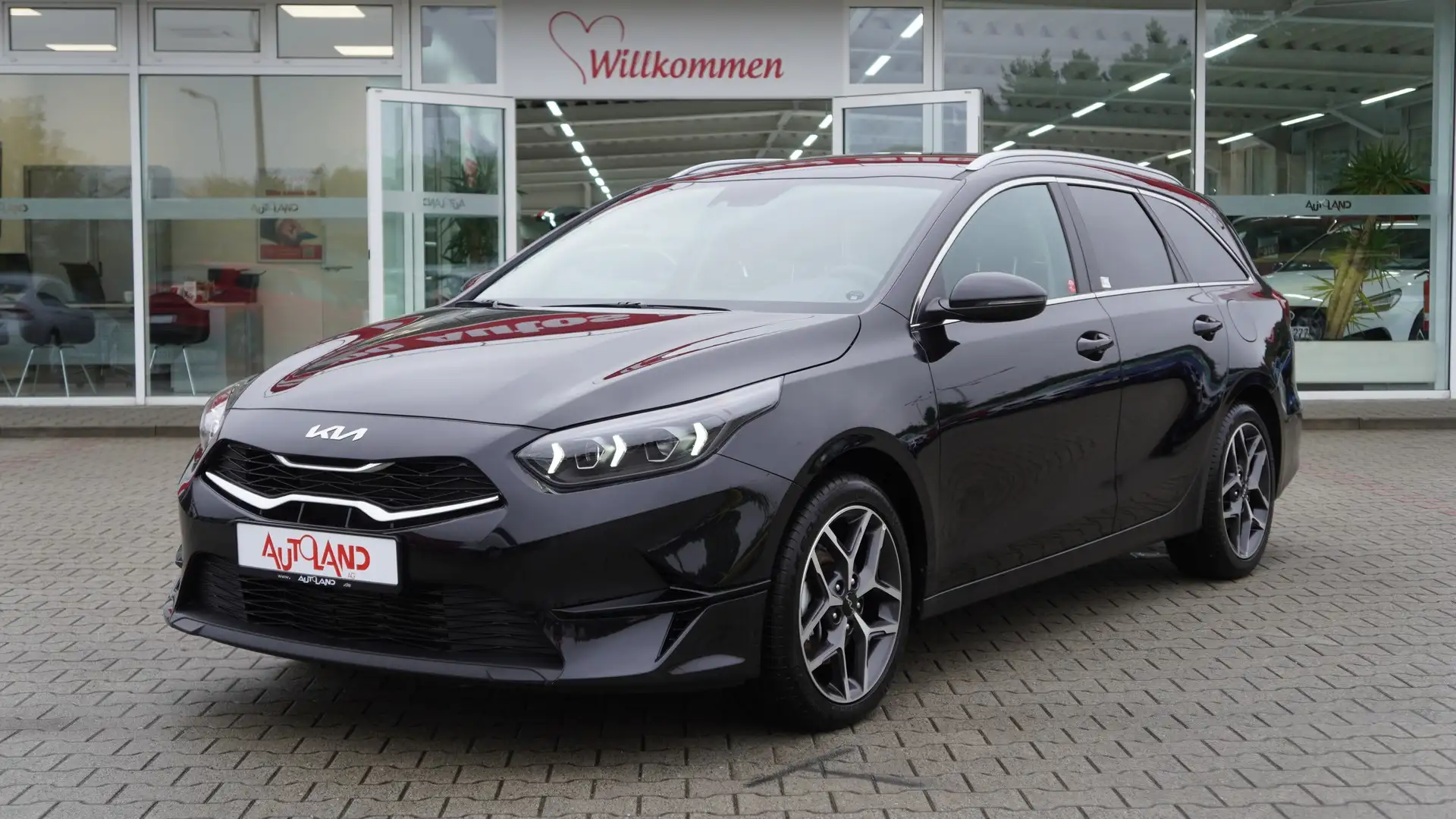 Kia Ceed SW / cee'd SW Ceed SW 1.5 T-GDi LED Navi Sitzheizung Kamera Schwarz - 2