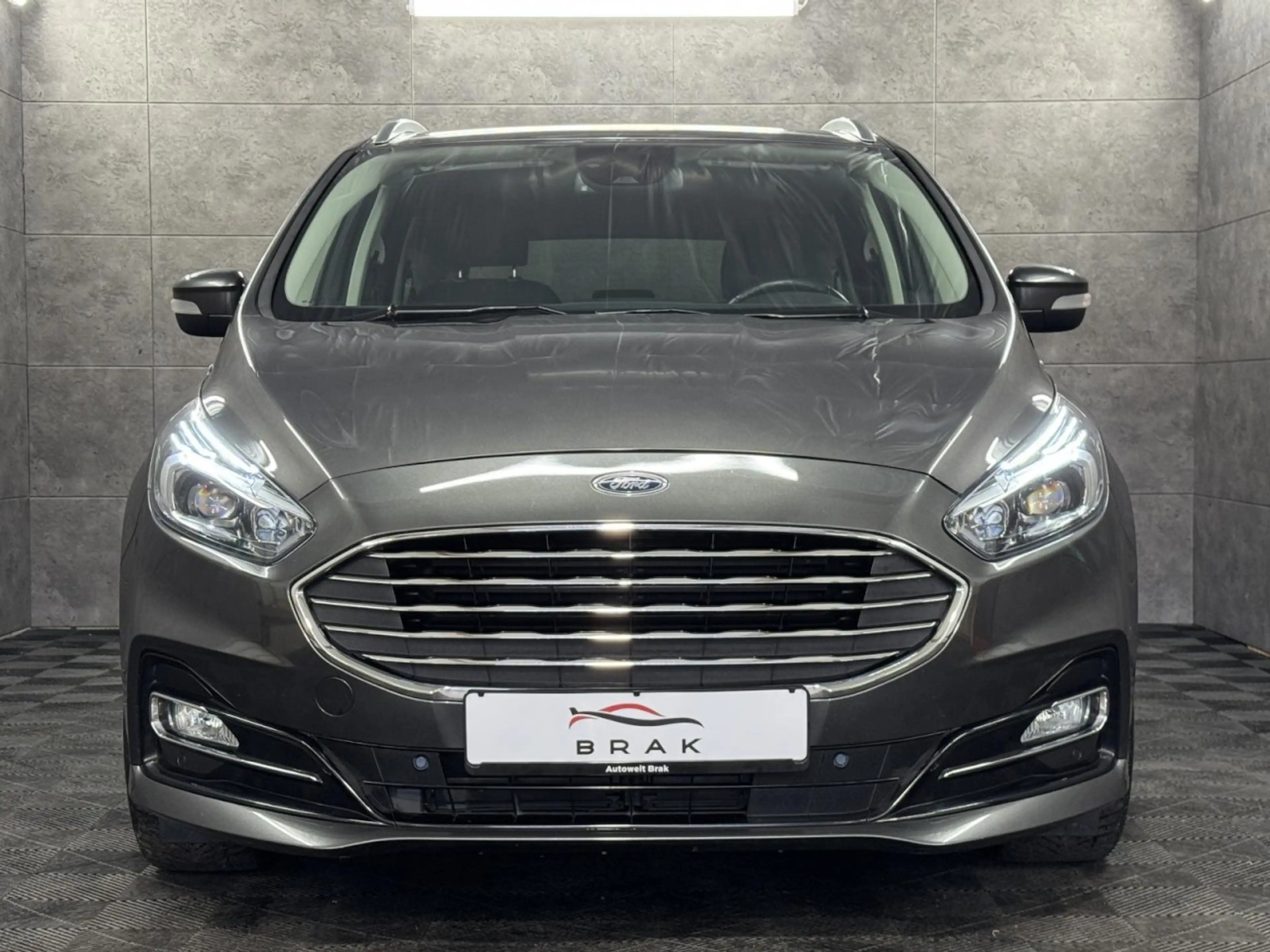 Ford S-Max 2.0 TDCI Aut*Navi*LED*7-Sitzer*Kam*Tempo Klima — photo 2