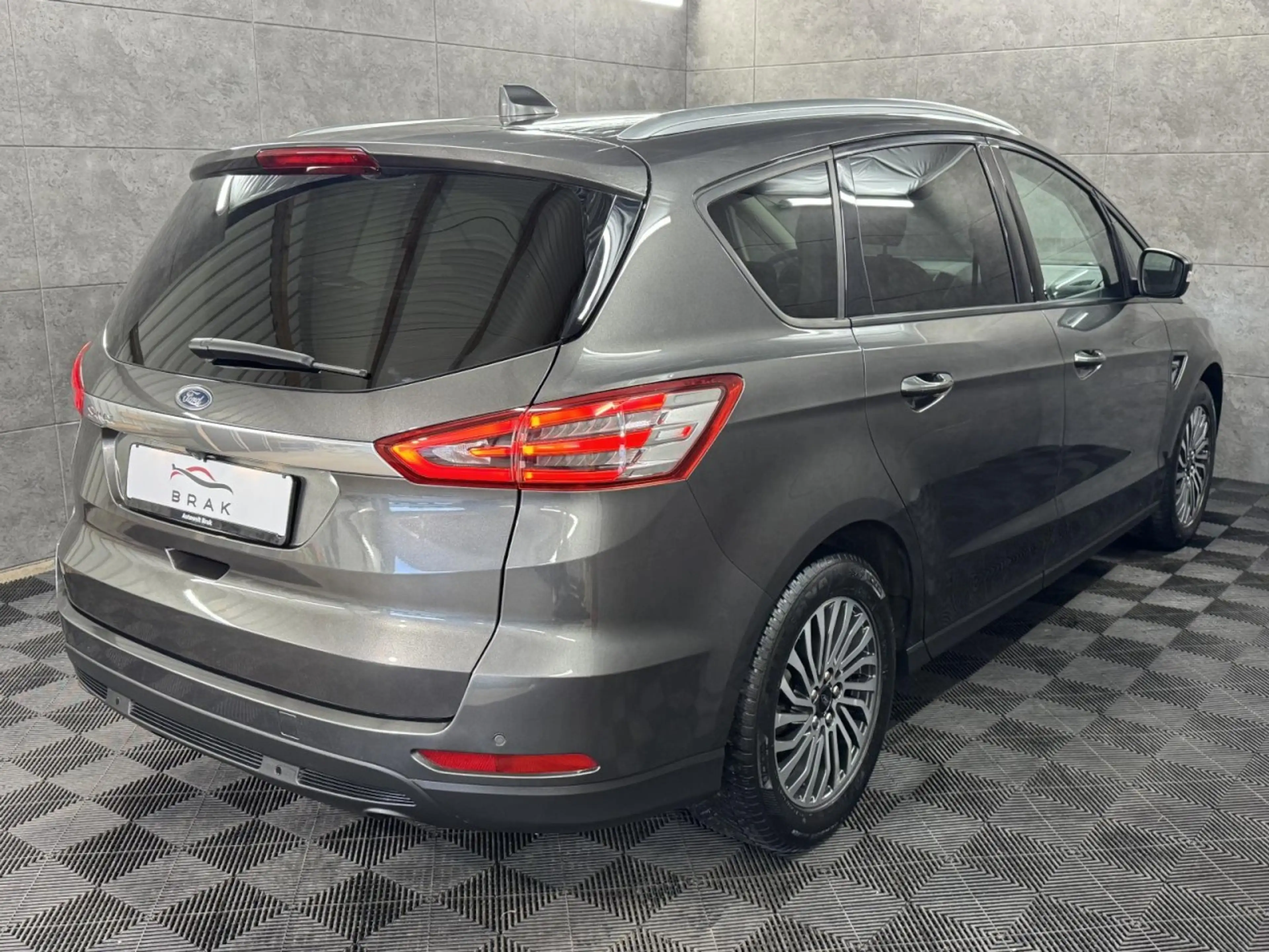 Ford S-Max 2.0 TDCI Aut*Navi*LED*7-Sitzer*Kam*Tempo Klima — photo 4