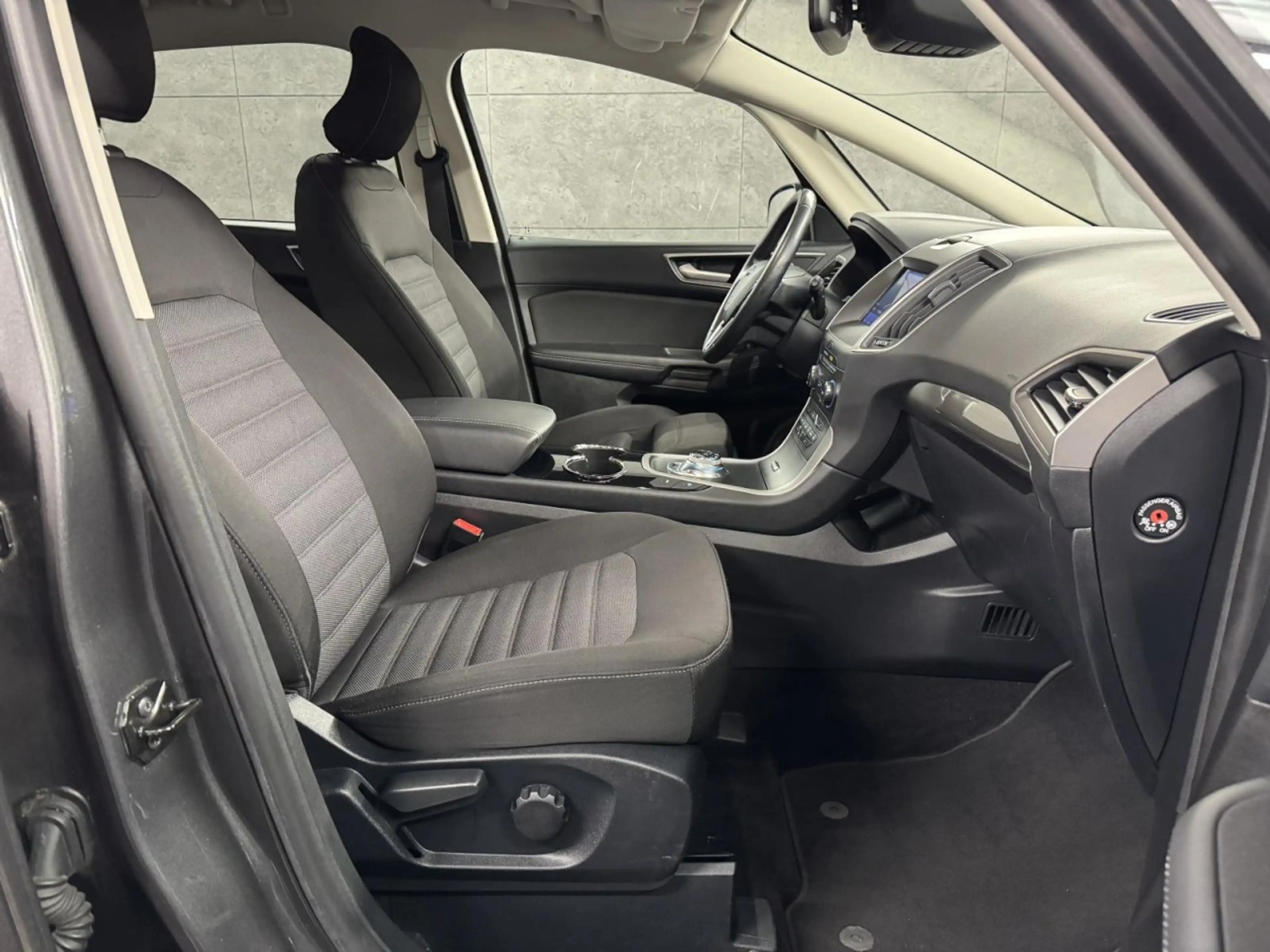 Ford S-Max 2.0 TDCI Aut*Navi*LED*7-Sitzer*Kam*Tempo Klima — photo 11