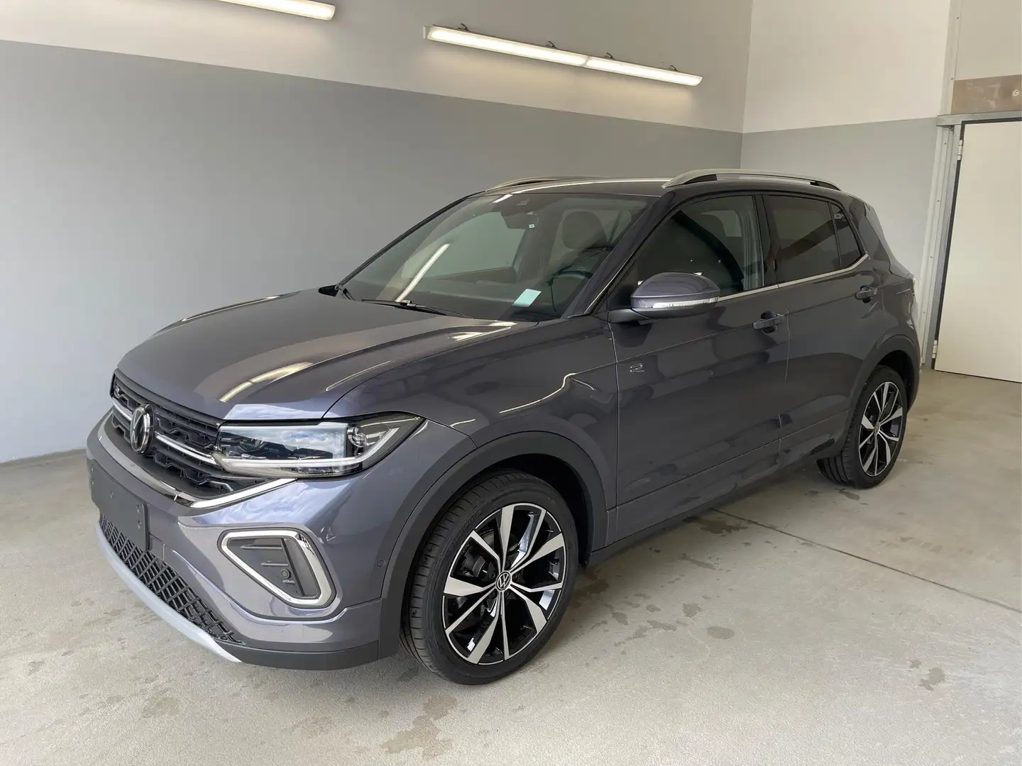 Volkswagen T-Cross Facelift R-Line 115PS DSG IQ.Light+Navi+AHK 1.0... Gri - 1