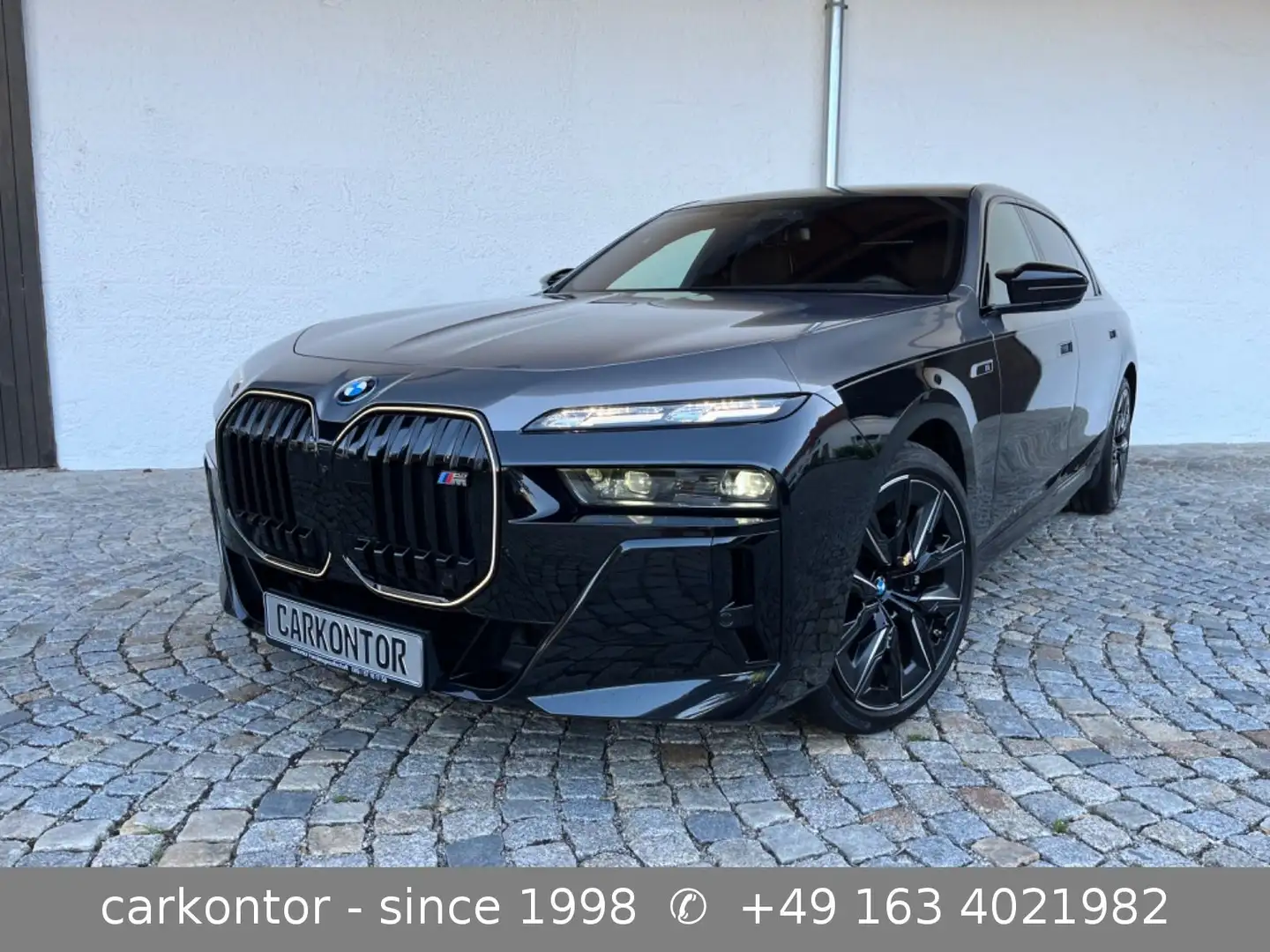 BMW i7 xDr M70 *M SPORT PRO*TWO TONE*LOUNGE SEAT* Noir - 1