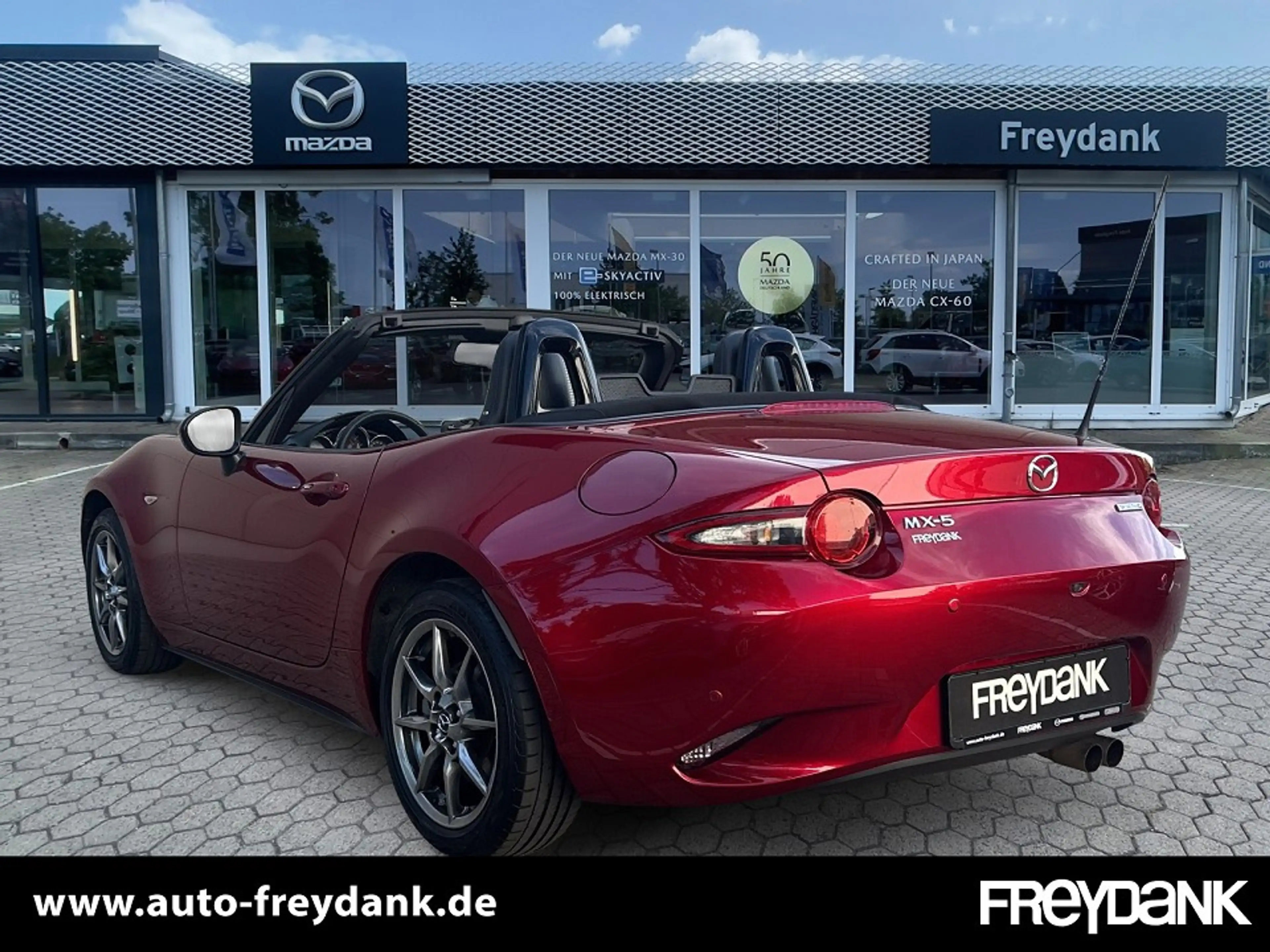 Mazda MX-5 1.5L Skyactiv G 132PS EXCLUSIVE-LINE — photo 3