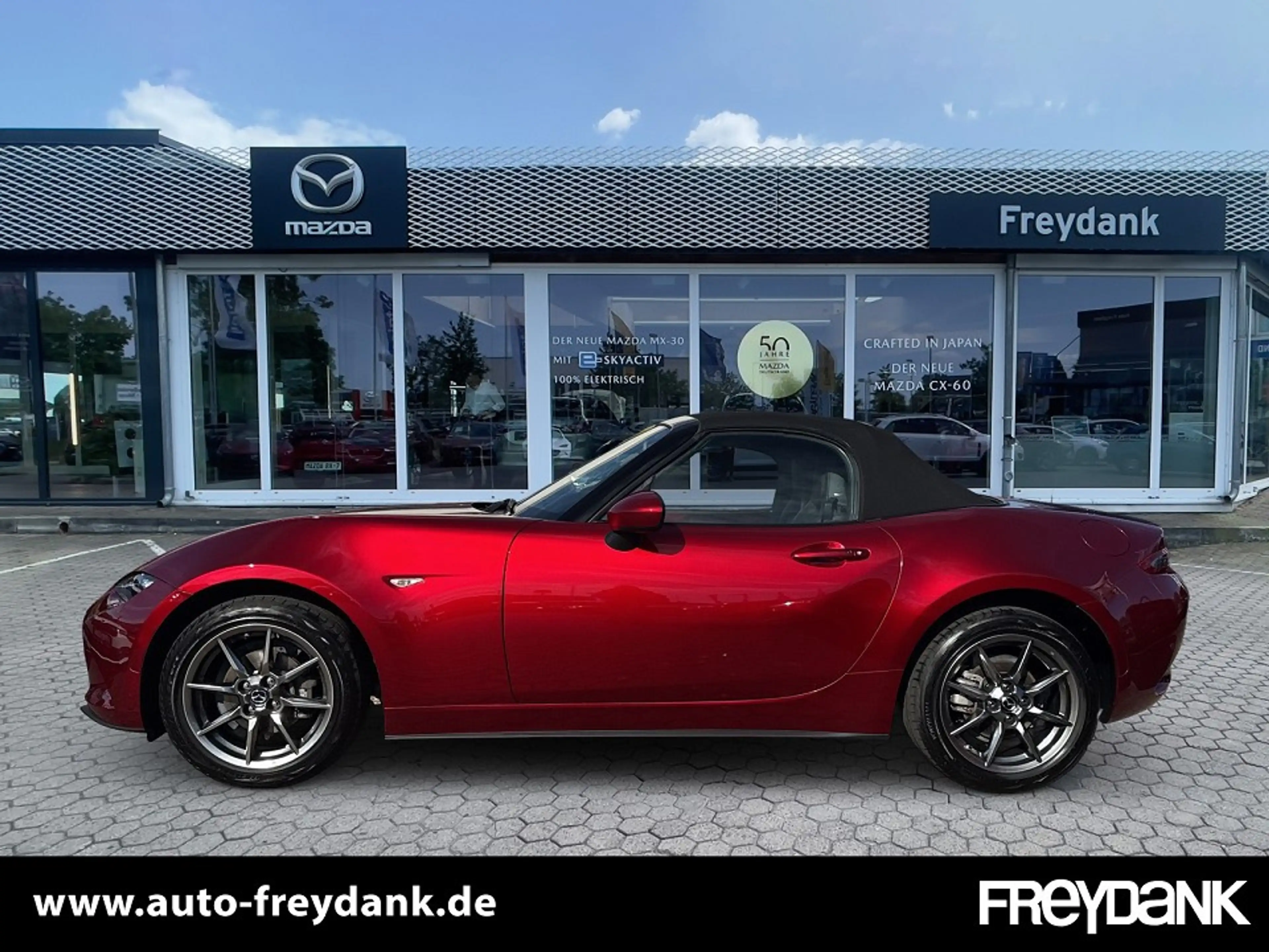 Mazda MX-5 1.5L Skyactiv G 132PS EXCLUSIVE-LINE — photo 2