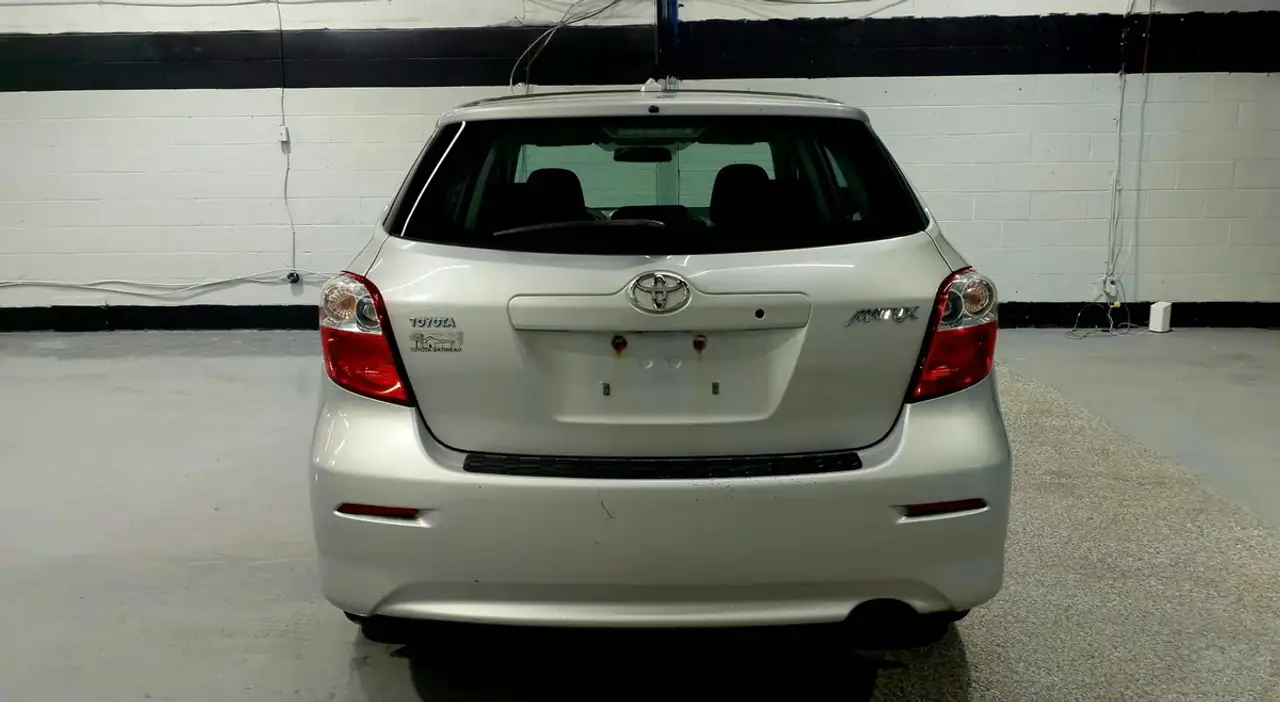 Toyota Matrix photo Toyota Matrix