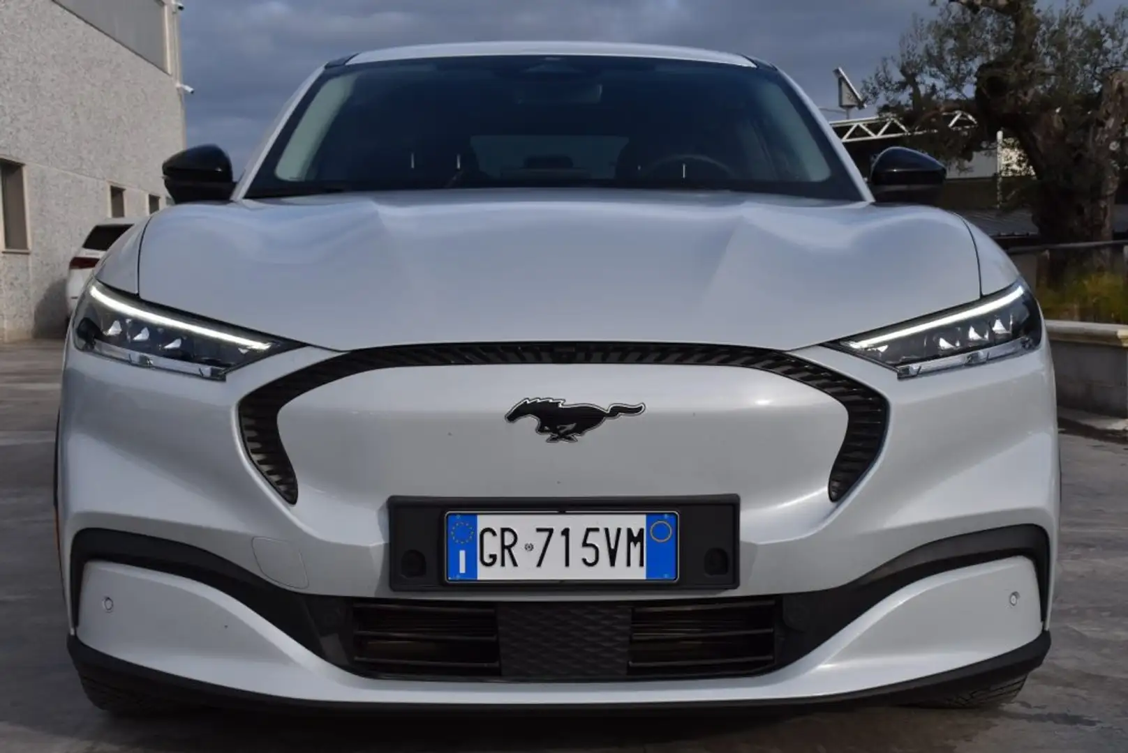 Ford Mustang Mach-E Standard Range 269 CV Blanc - 2