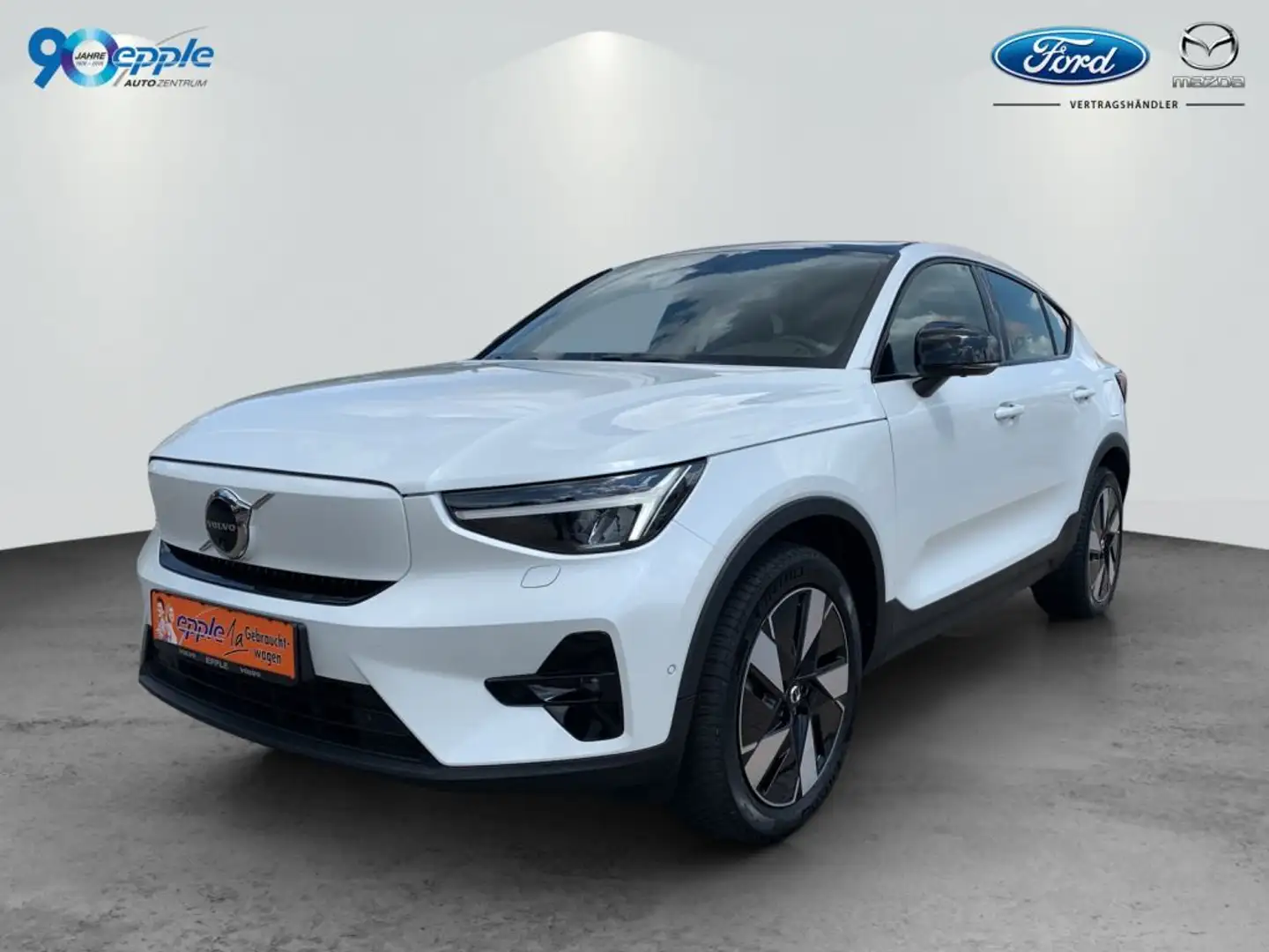 Volvo C40 Recharge 82 kWh Twin Motor Ultimate Weiß - 1