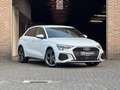 Audi A3 40 TFSI e S-line | Black Optic | LED | CarPlay Blanc - thumbnail 1