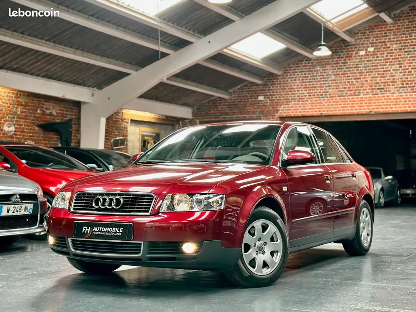 Audi A4 2.0L 130 ch 34 860 kms certifiés Première main Historique exclusif CT Vierge État exceptionnel Rot - 1