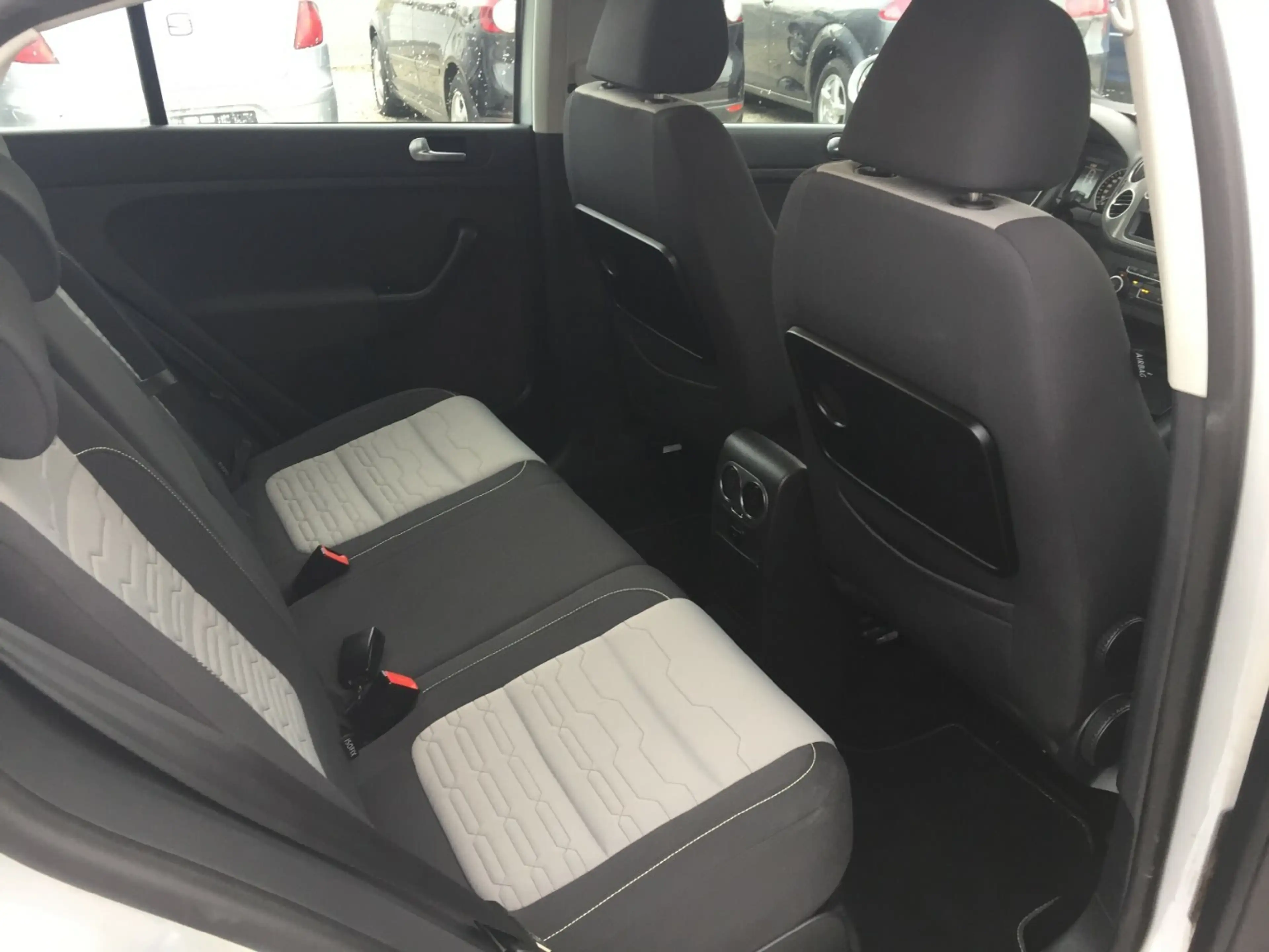 Volkswagen Golf Plus Cross ,Klimaaut.,Alu,Temp.,Sitzheiz.,Tüv 01/28! — photo 11