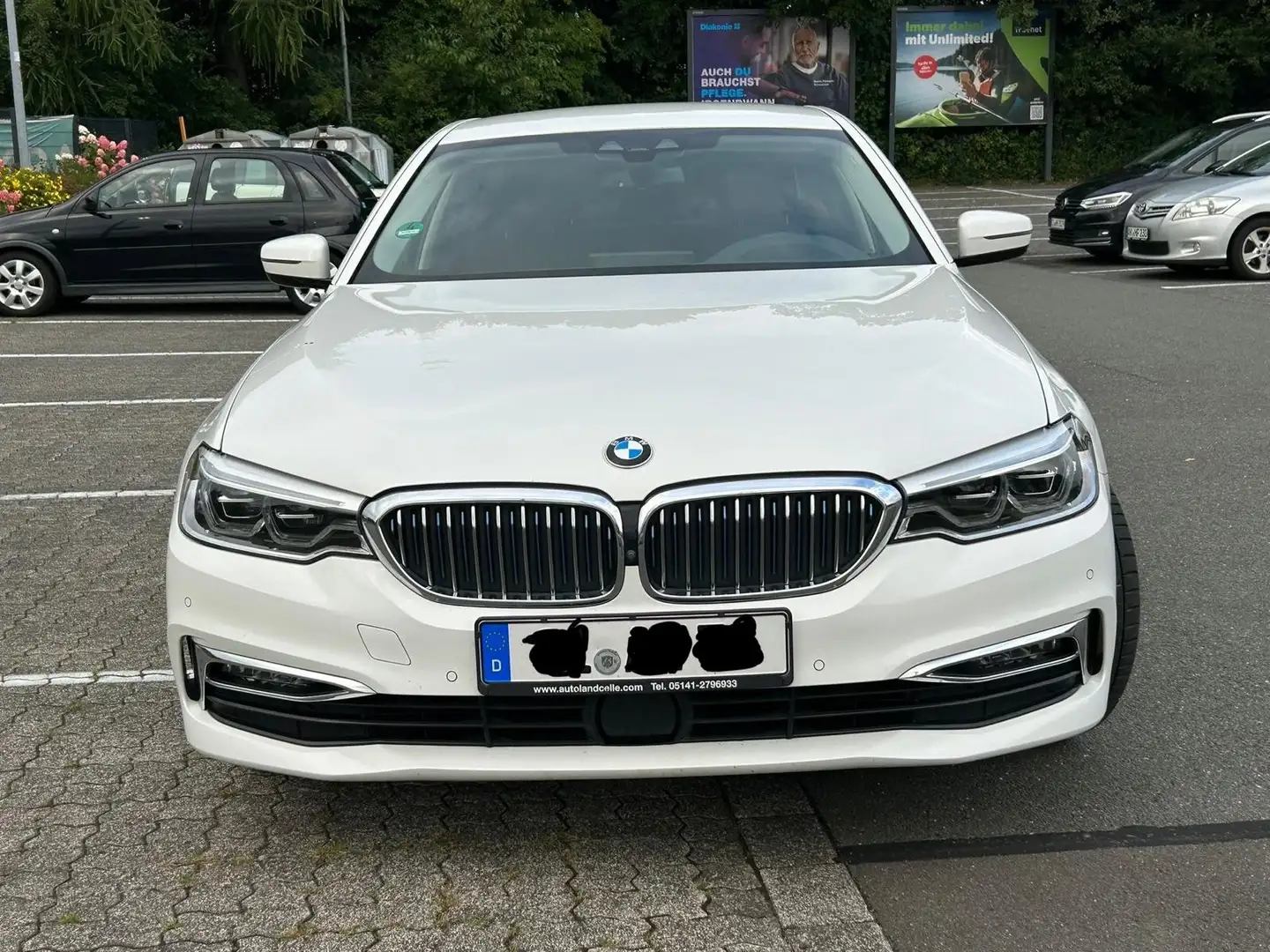 BMW 530 5er Plug-In-Hybrid 530e Aut. Luxury Line White - 1