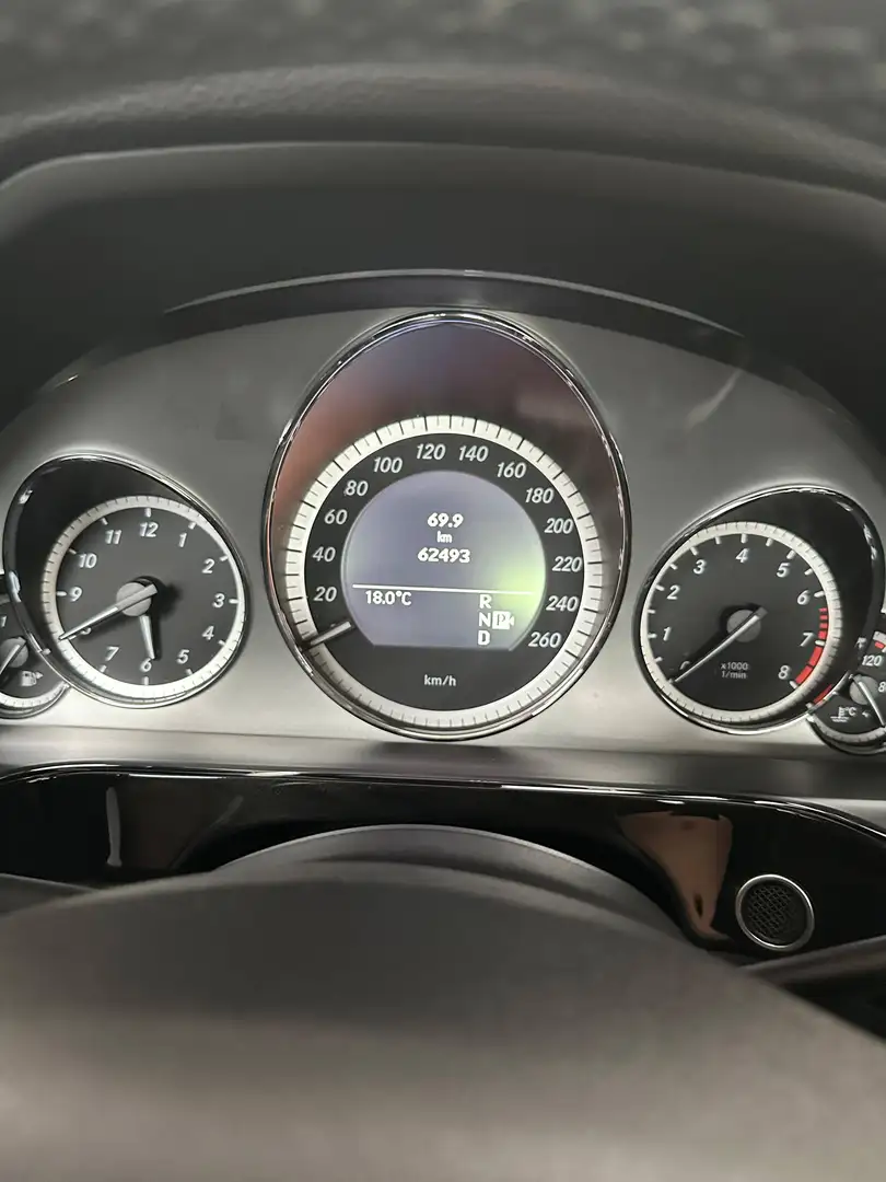 Mercedes-Benz 350 E350 CGI Avantgarde Grau - 2