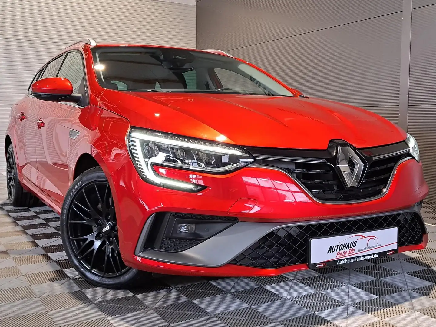 Renault Megane IV R.S. Line Plug in Hybdrid°LED°Spur°DAB Rouge - 1