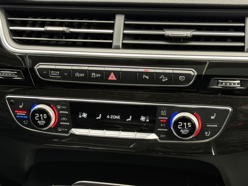 Audi Q7 55 TFSI quattro Pro Line 7p | Pano | LED | Navi — photo 11