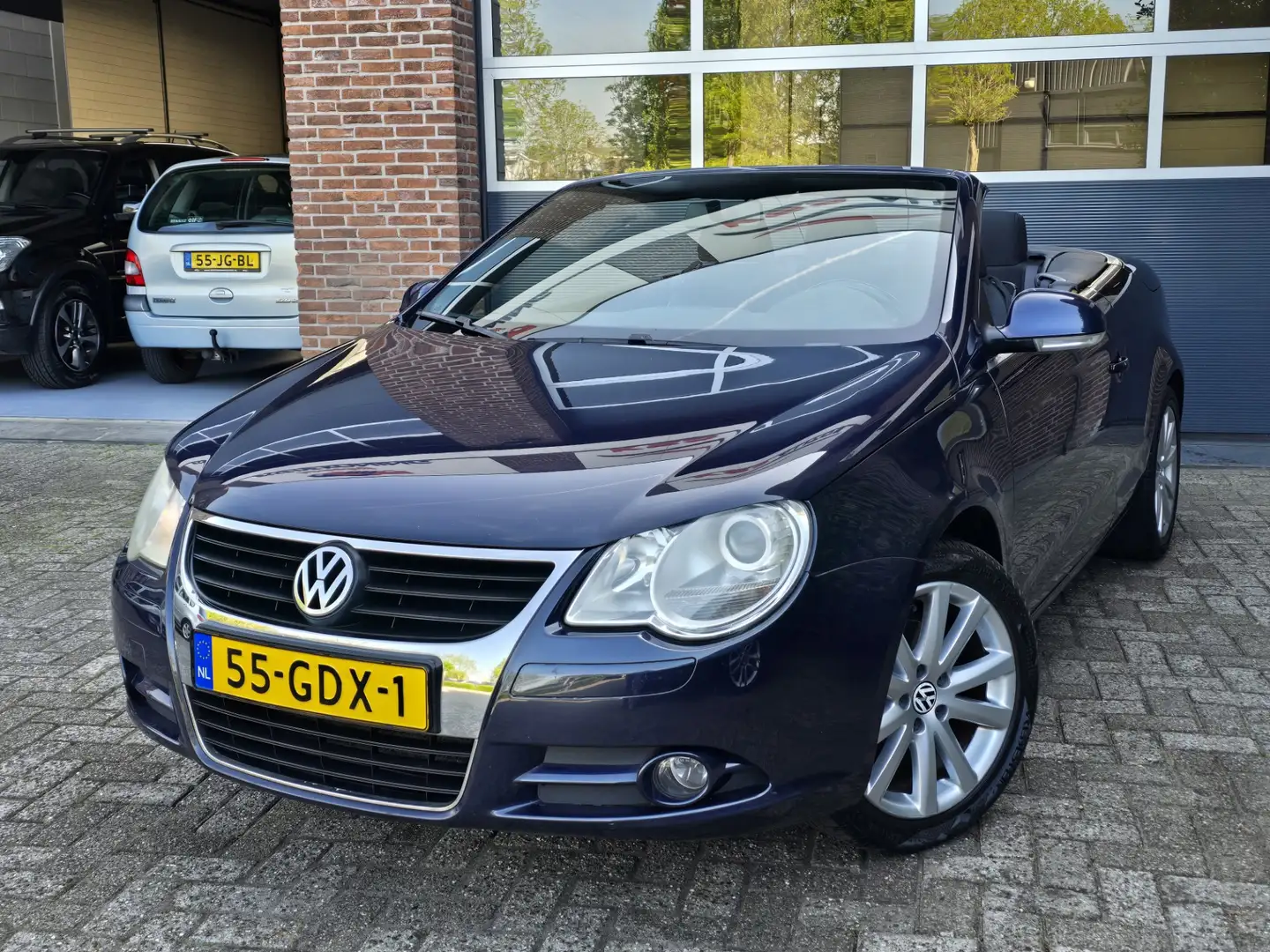 Volkswagen Eos 1.4 TSI Cabrio |Pano |Nap |Apk Blauw - 1