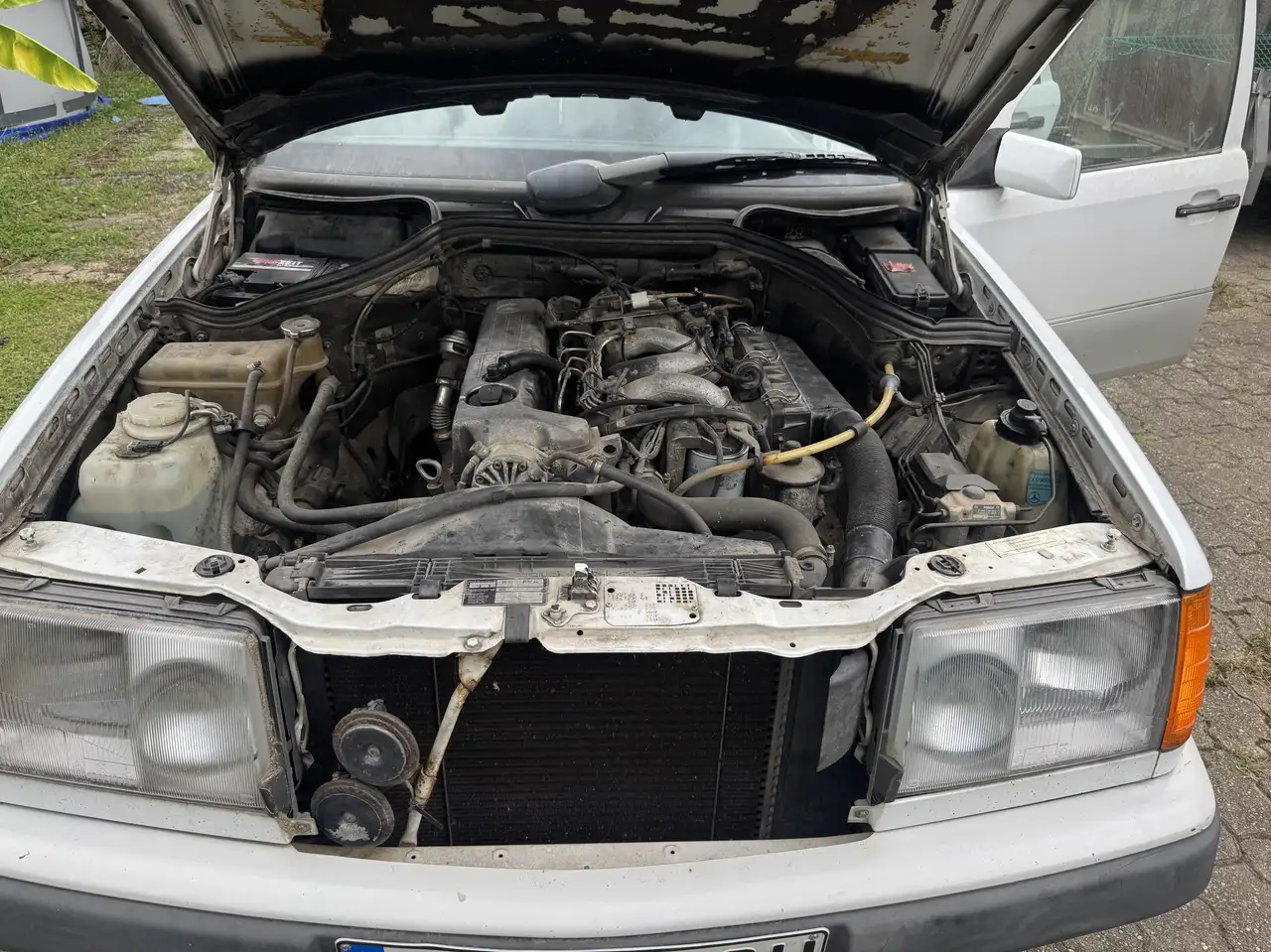 Mercedes-Benz E 250 TD, foto 2