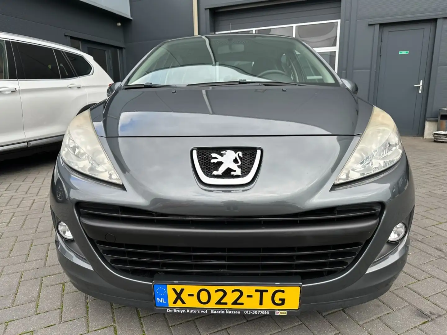 Peugeot 207 1.4 Acces Lite 5drs met airco, cruise control Grau - 2