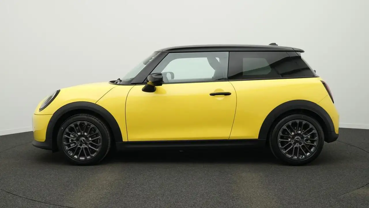MINI Cooper Favoured Trim, миниатюра 2