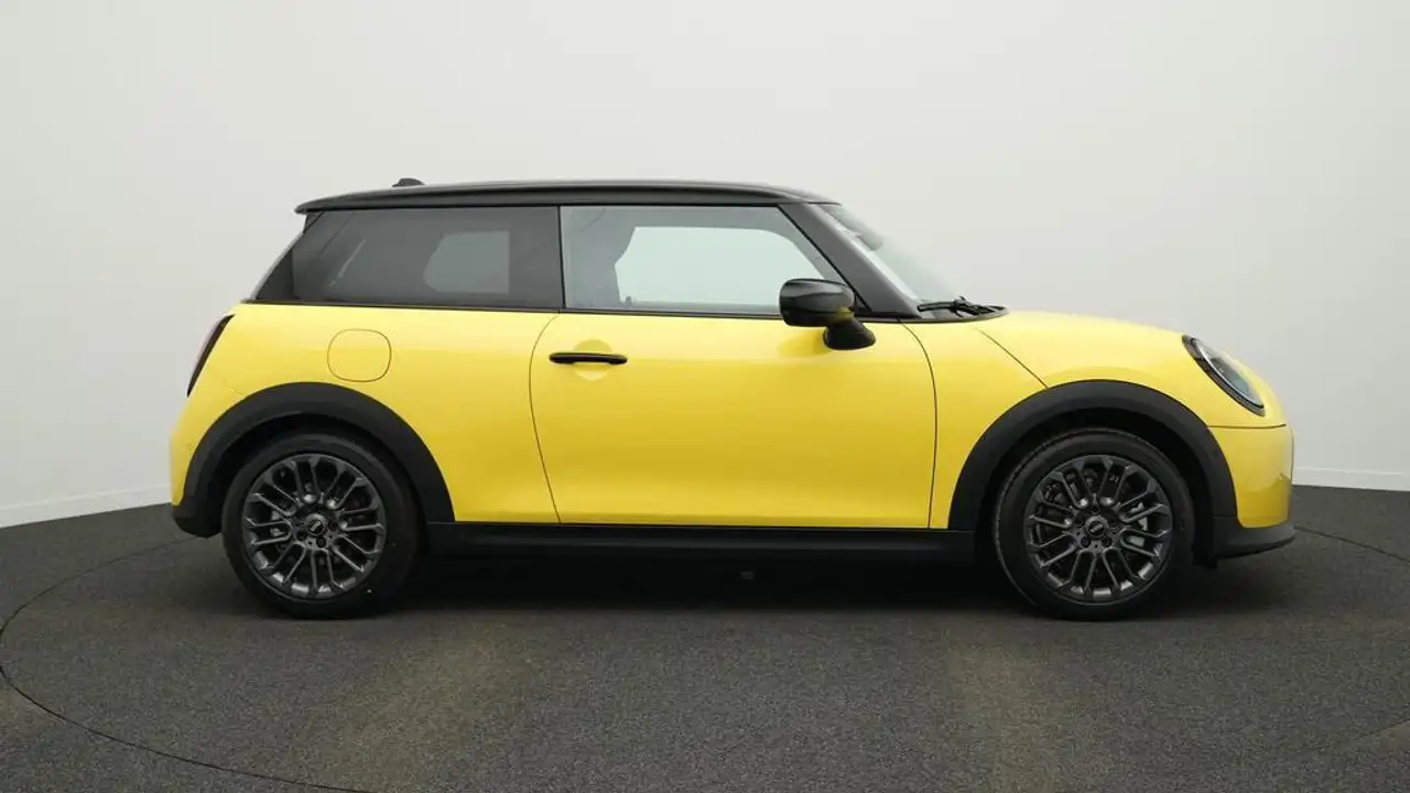 MINI Cooper Favoured Trim, миниатюра 3