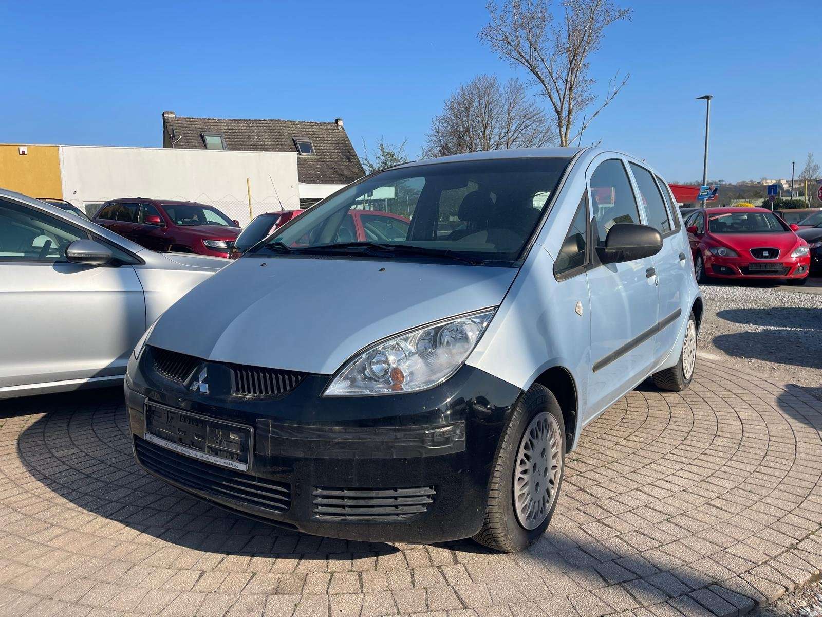 Second hand Mitsubishi Colt 